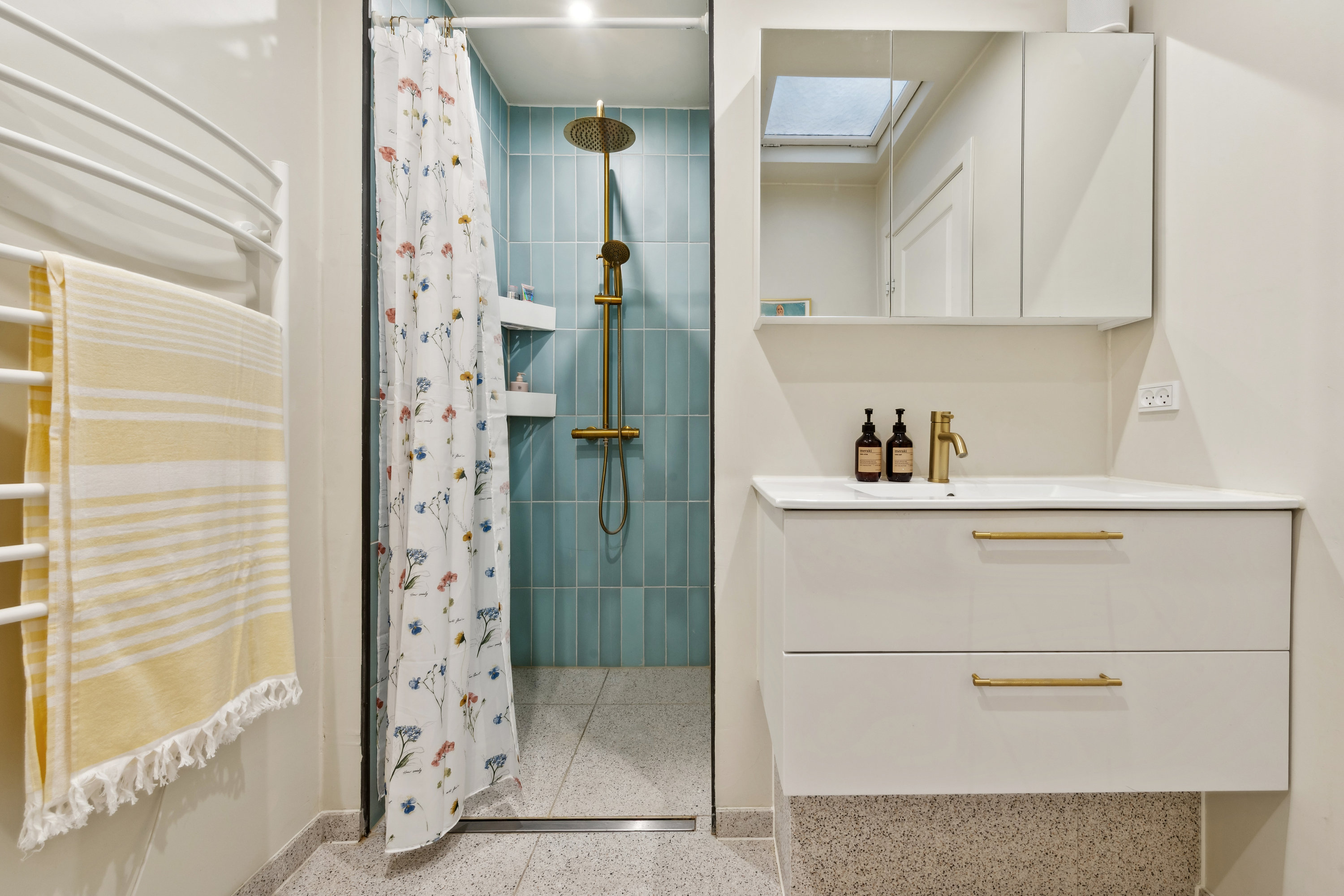 Fremhævet badeværelse billede i fuldskærmstilstand. Billede af Ibsensvej 26A, 2630 Taastrup