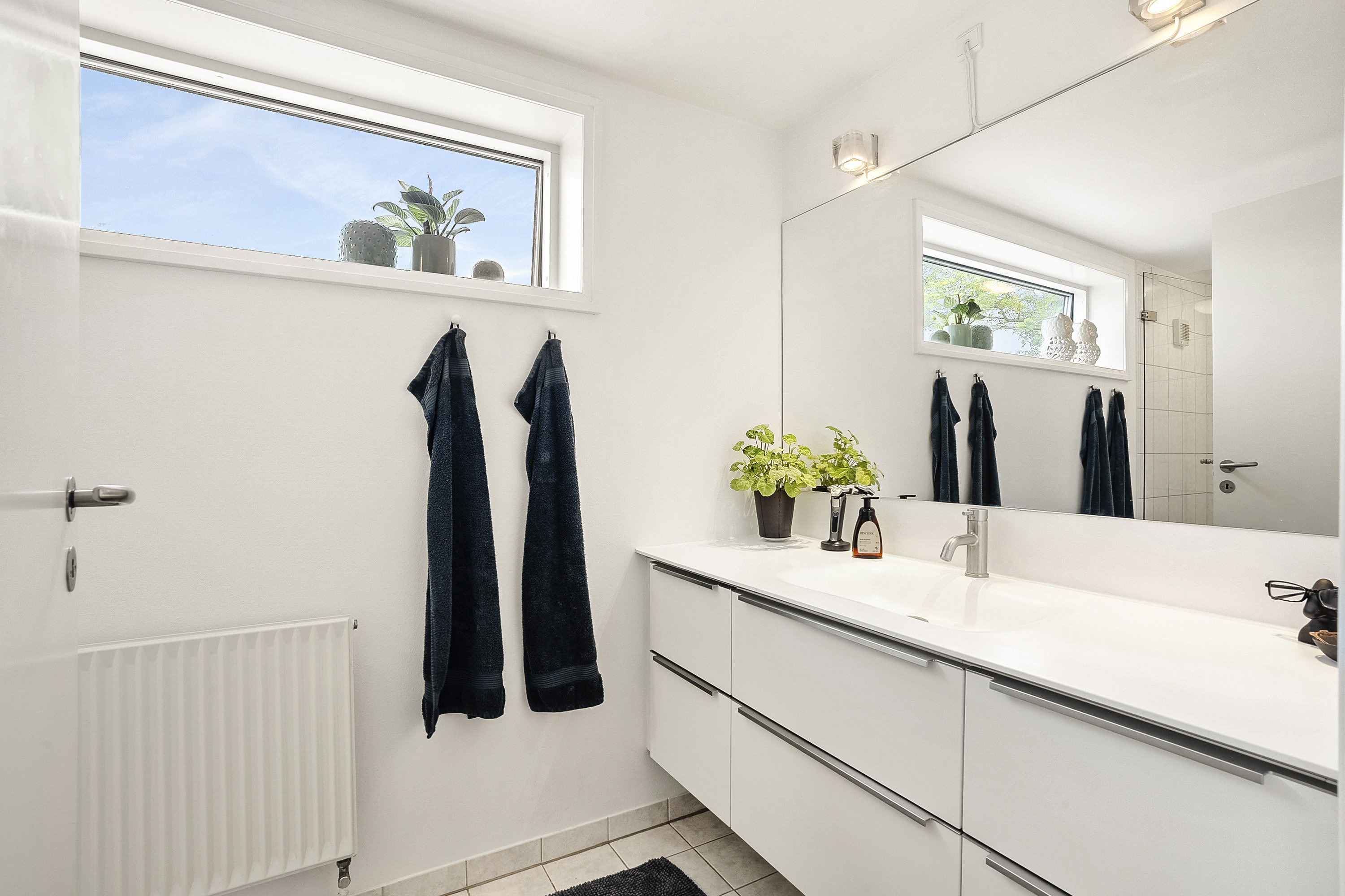 Fremhævet badeværelse billede i fuldskærmstilstand. Billede af Langelinie 14D, 8700 Horsens