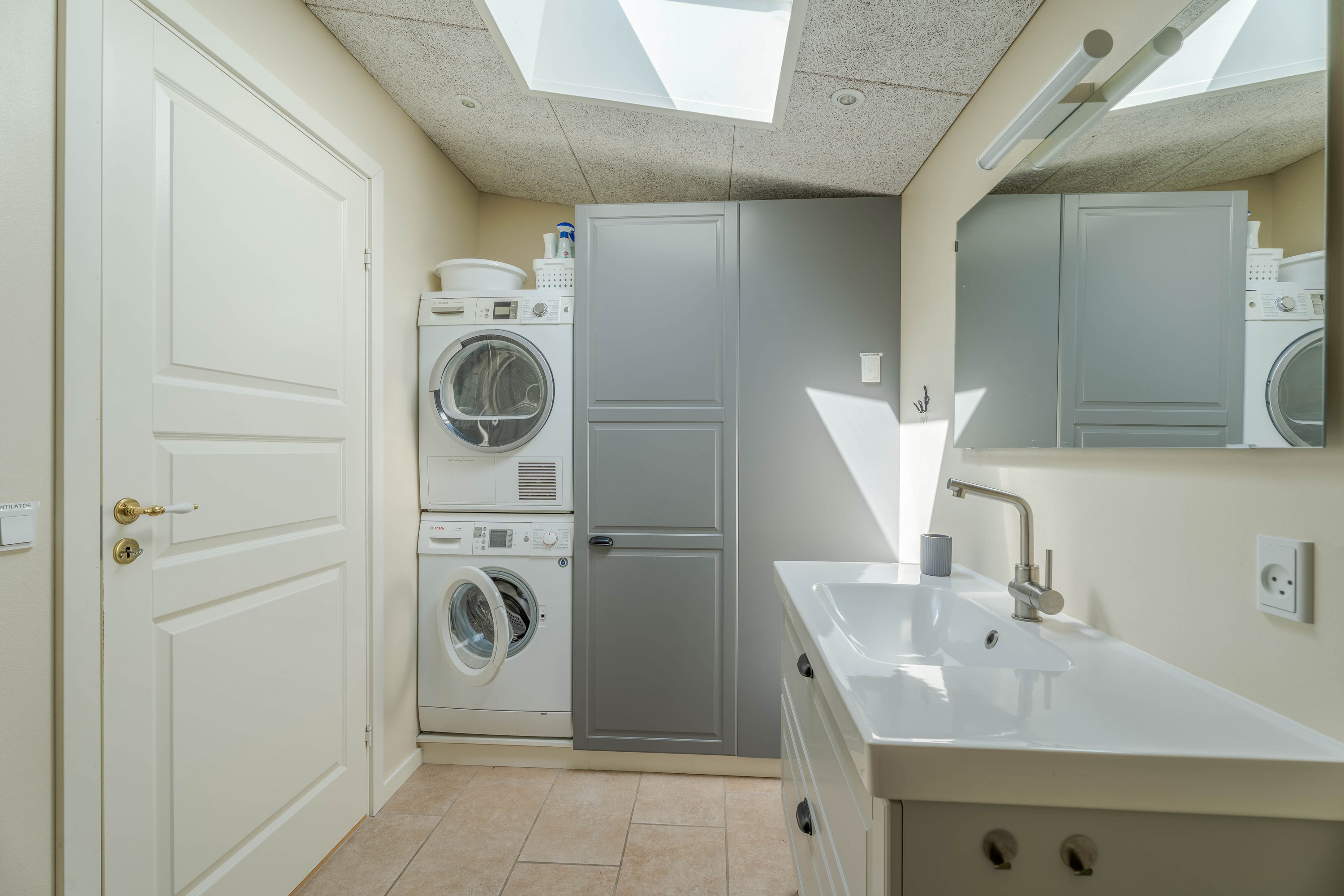 Fremhævet  billede i fuldskærmstilstand. Billede af Birkeland 4, Brydegaard, 5683 Haarby