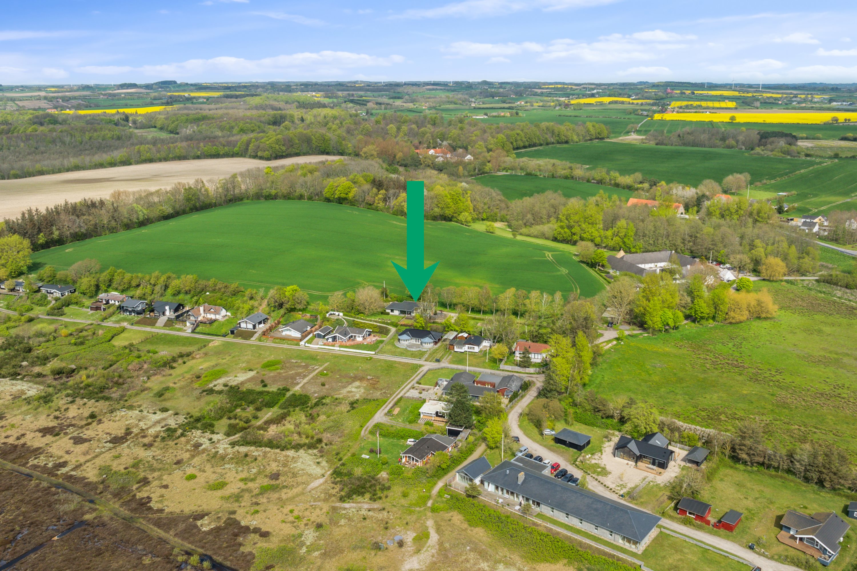 Fremhævet luftfoto billede i fuldskærmstilstand. Billede af Helnæsvej 4A, Brydegaard, 5683 Haarby