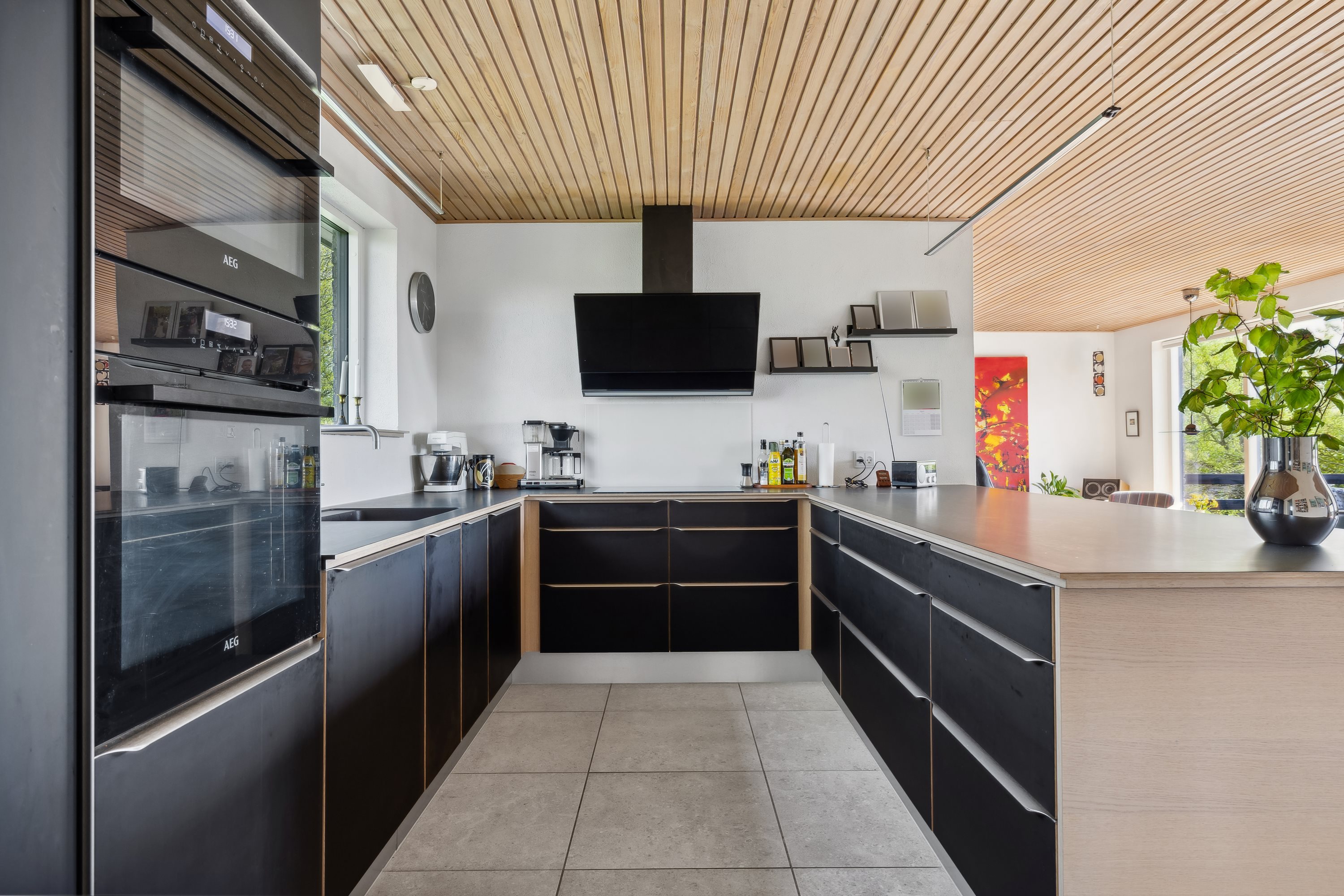 Fremhævet køkken billede i fuldskærmstilstand. Billede af Helnæsvej 4A, Brydegaard, 5683 Haarby