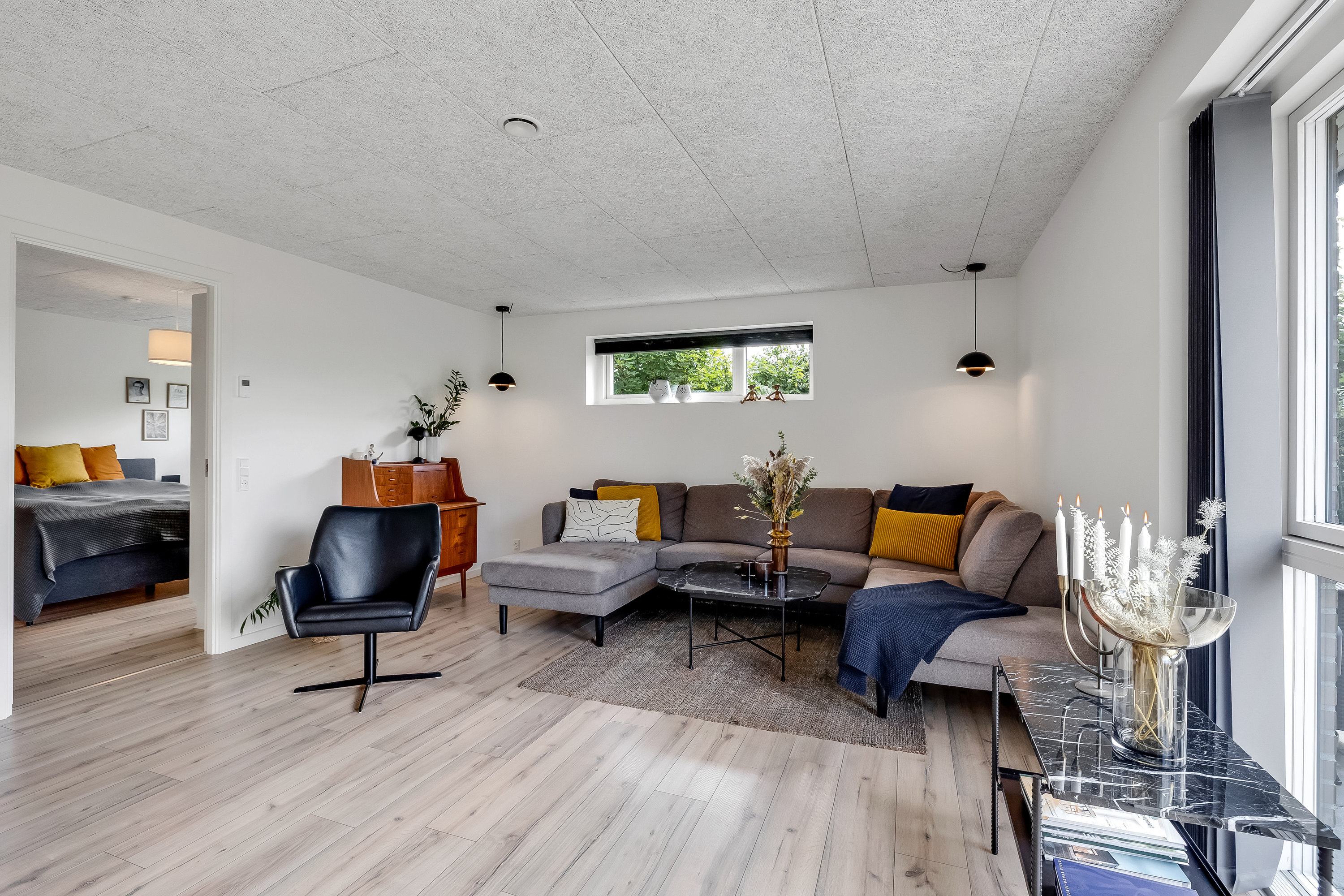 Fremhævet stue billede i fuldskærmstilstand. Billede af Holstebrovej 40A, Rindum, 6950 Ringkøbing