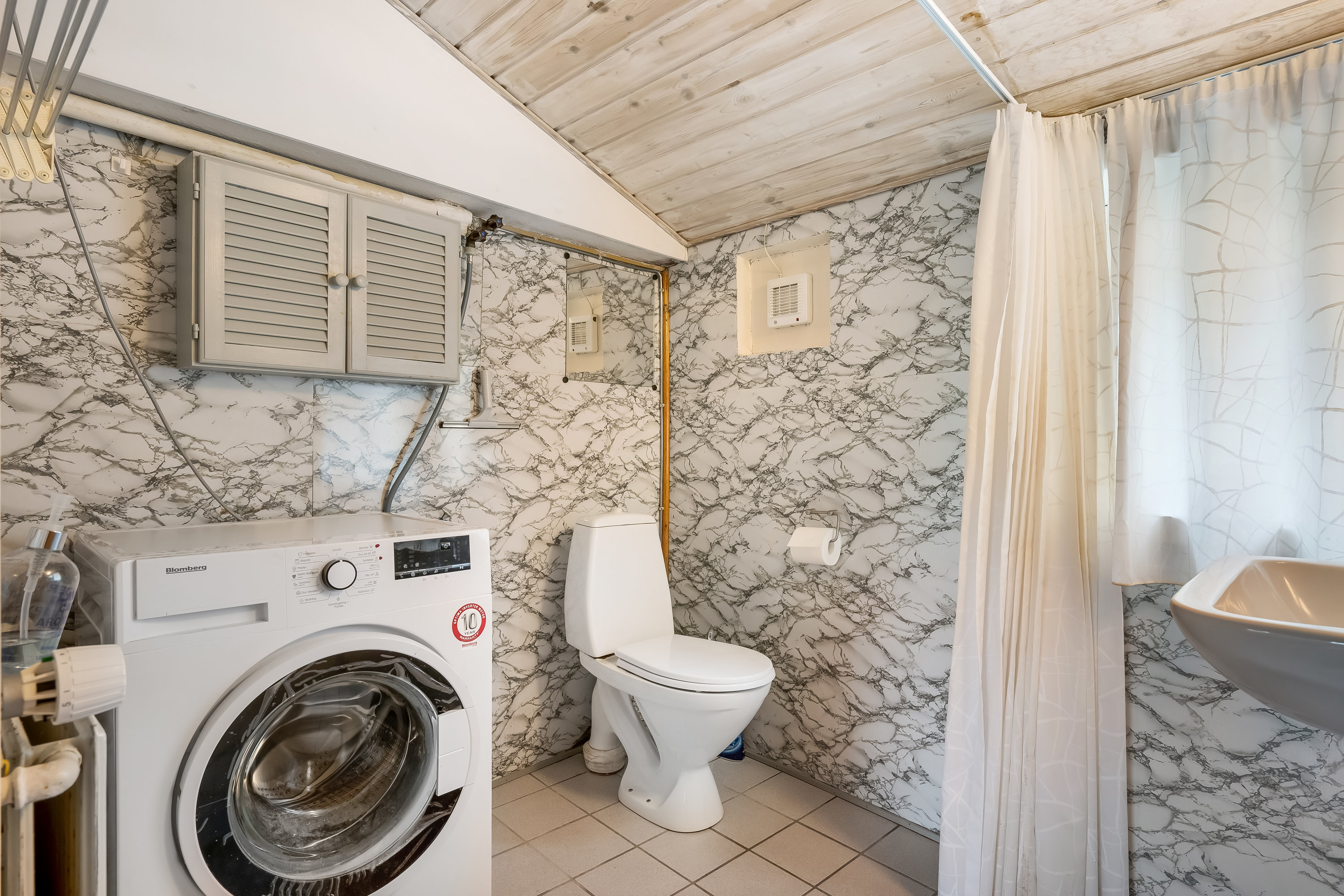 Fremhævet andet billede i fuldskærmstilstand. Billede af Tværvej 3, Nordby, 6720 Fanø