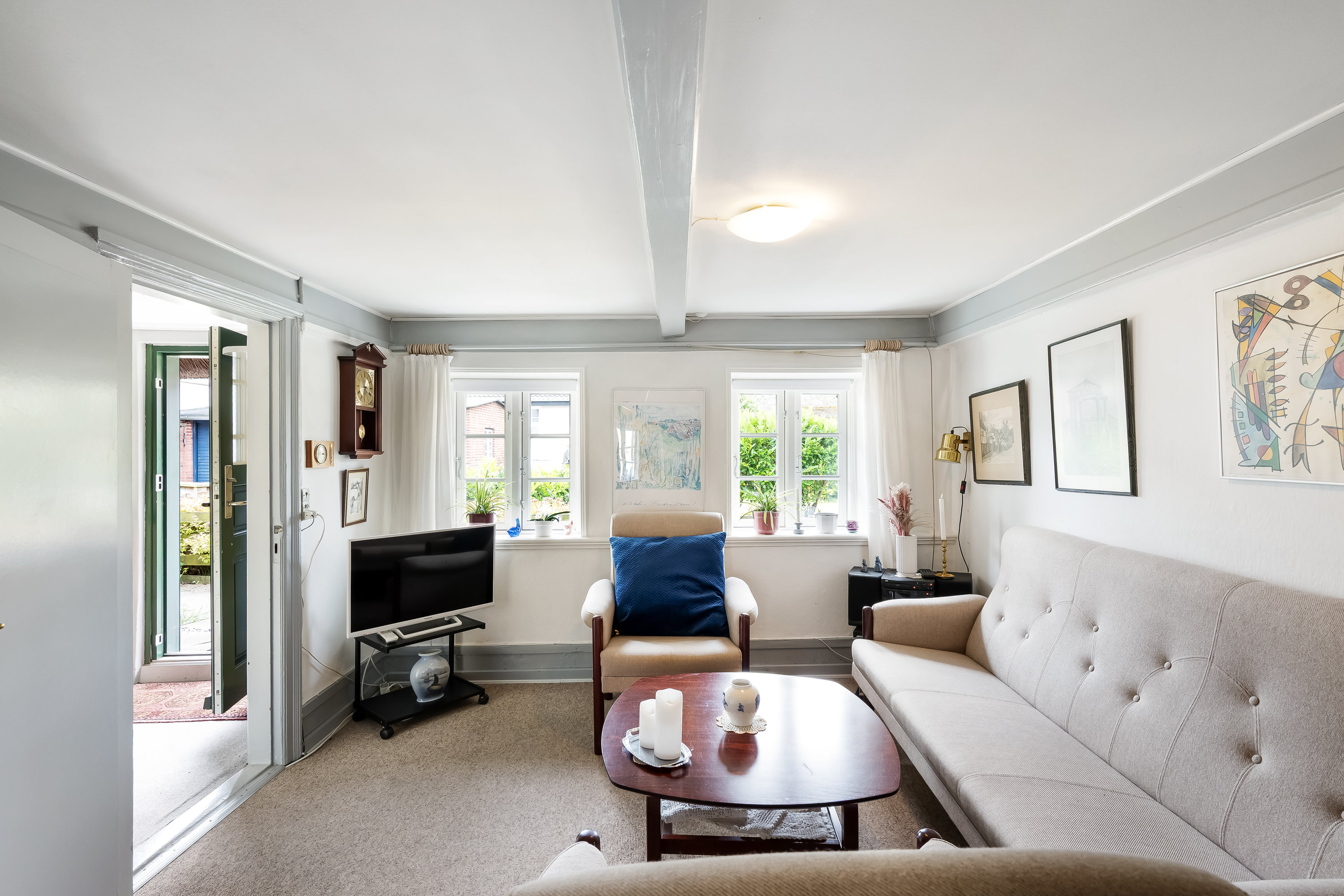 Fremhævet stue billede i fuldskærmstilstand. Billede af Tværvej 3, Nordby, 6720 Fanø