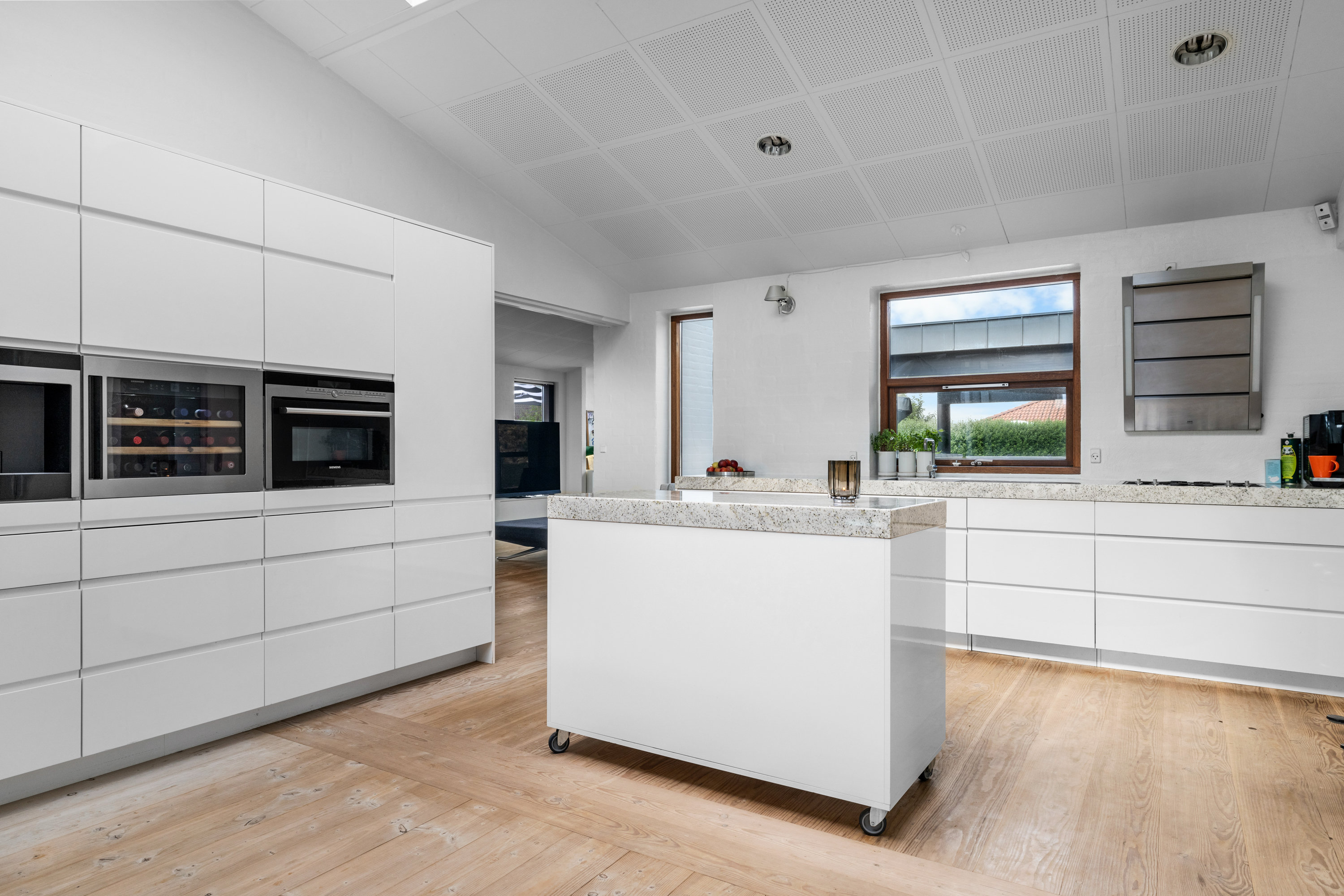 Fremhævet køkken billede i fuldskærmstilstand. Billede af Kobbelgårdsvej 72, 7000 Fredericia