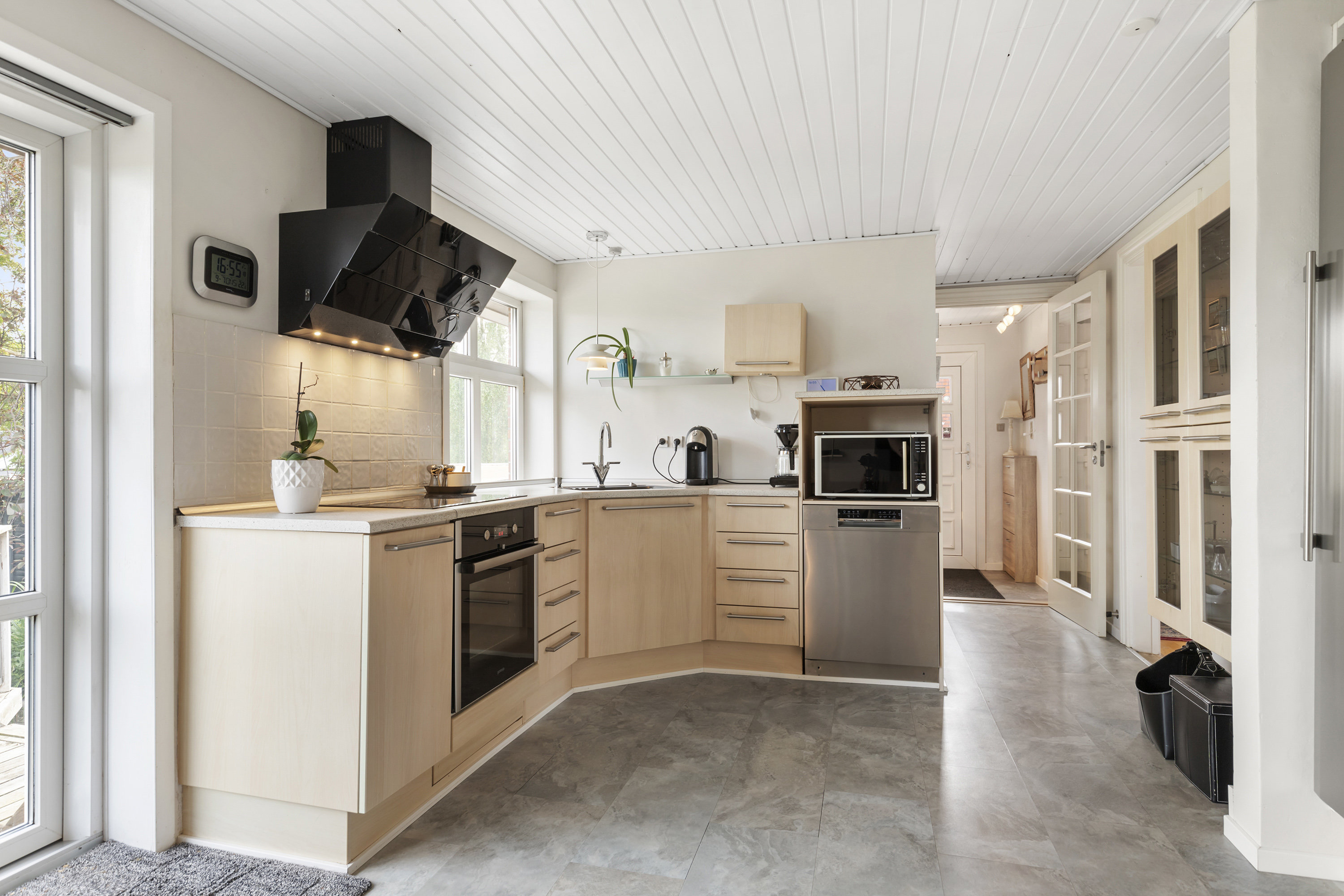 Miniaturebillede 1: køkken. Billede af Vrejlevvej 36, 9760 Vrå