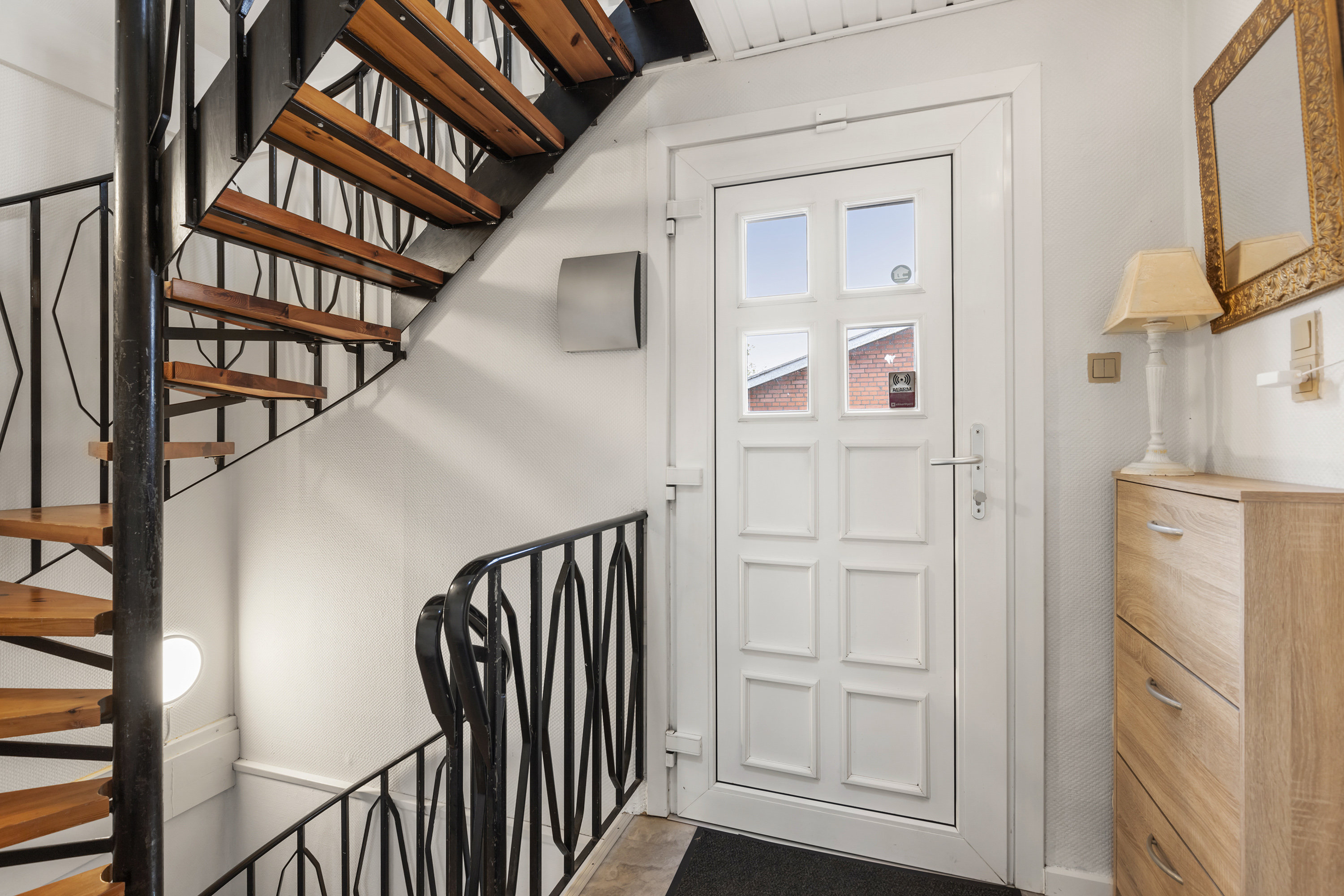 Fremhævet entré billede i fuldskærmstilstand. Billede af Vrejlevvej 36, 9760 Vrå