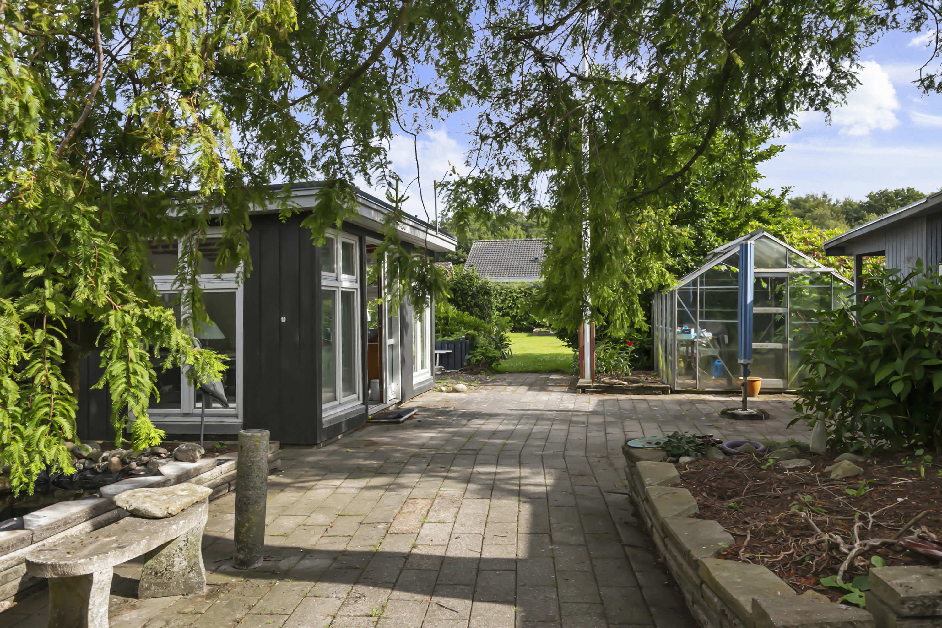 Fremhævet terrasse billede i fuldskærmstilstand. Billede af Vrejlevvej 36, 9760 Vrå