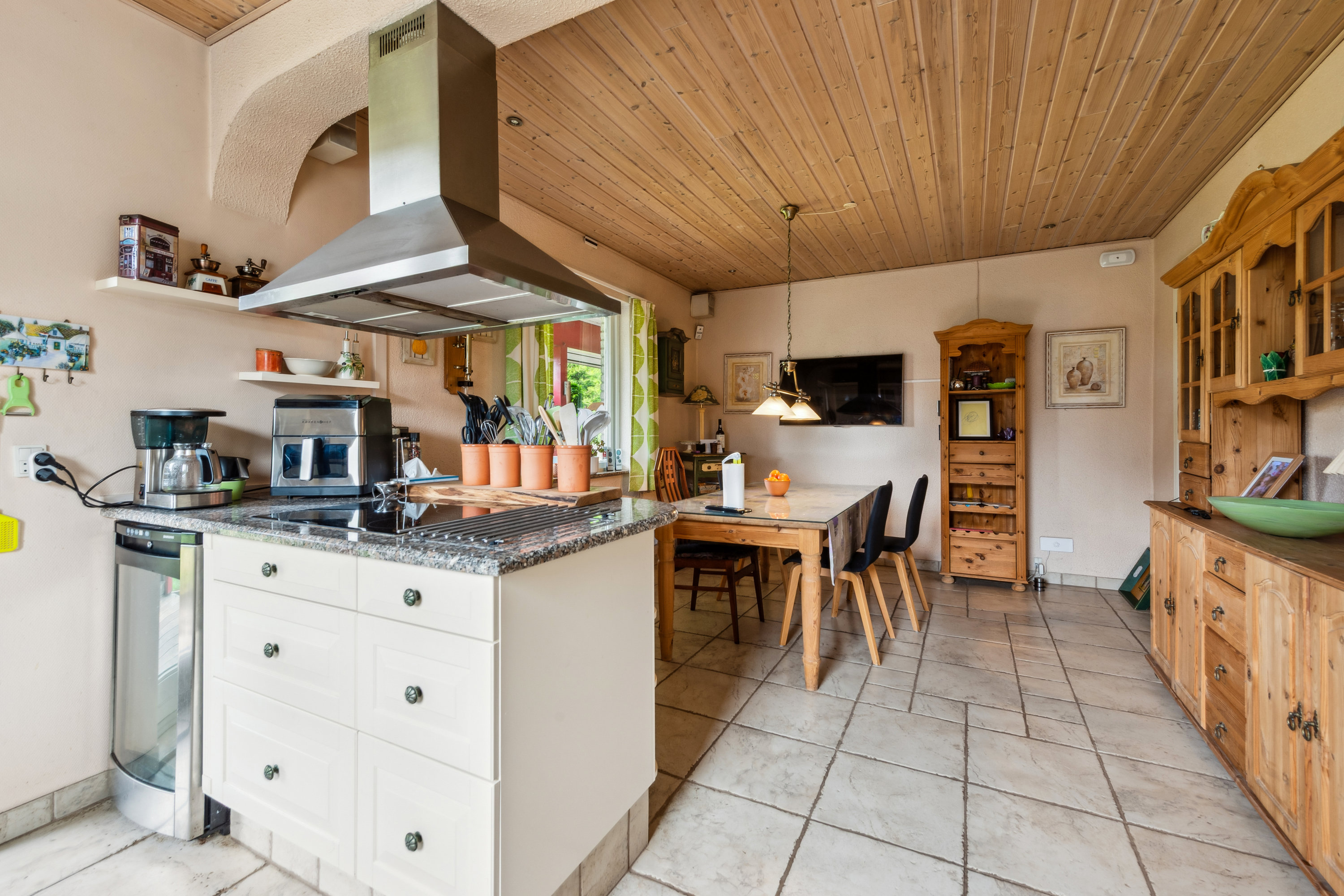 Miniaturebillede 1: køkken. Billede af Dyssevej 10, 2670 Greve