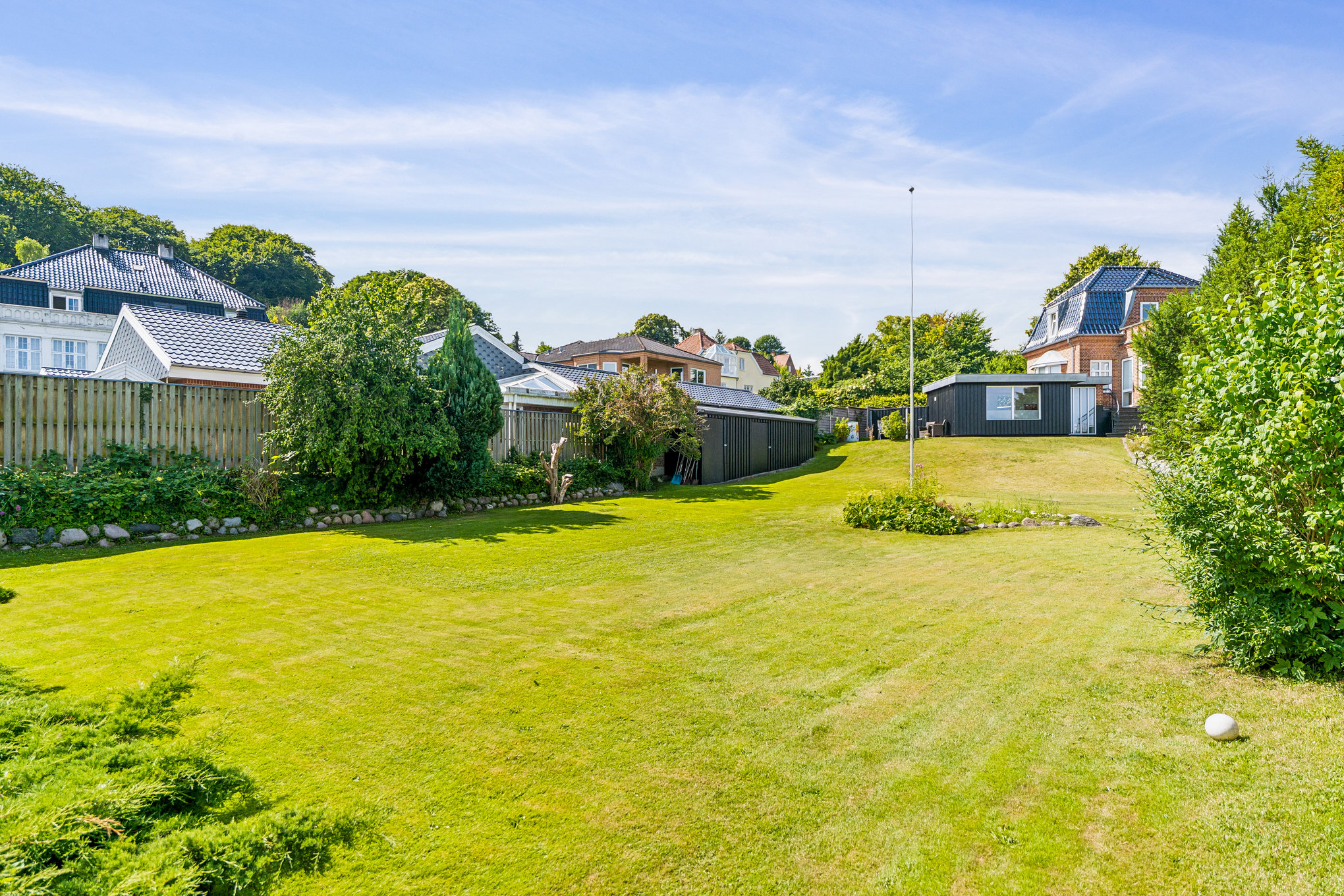 Fremhævet have billede i fuldskærmstilstand. Billede af P. Knudsens Vej 3A, 8930 Randers NØ