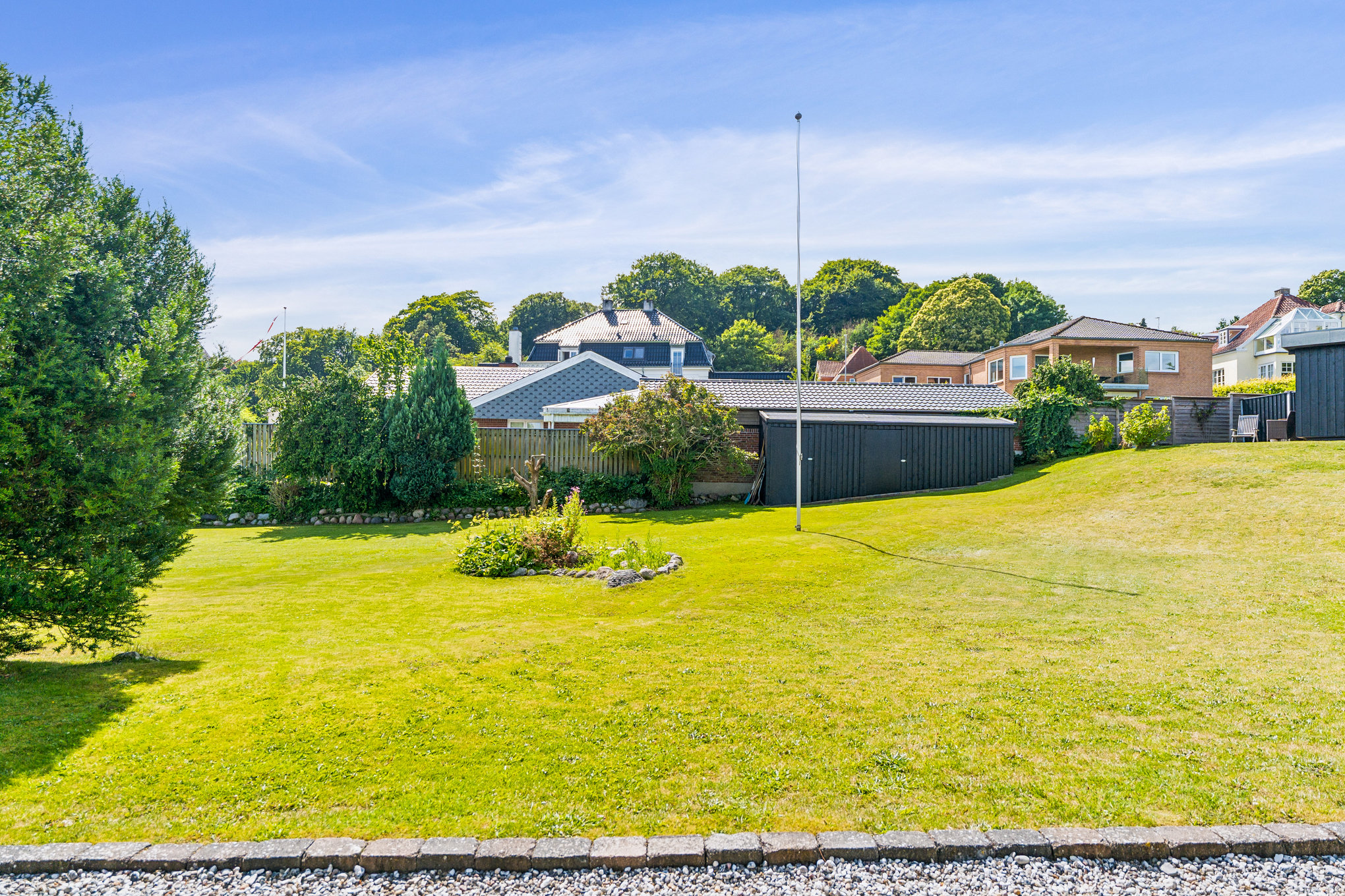 Fremhævet have billede i fuldskærmstilstand. Billede af P. Knudsens Vej 3A, 8930 Randers NØ