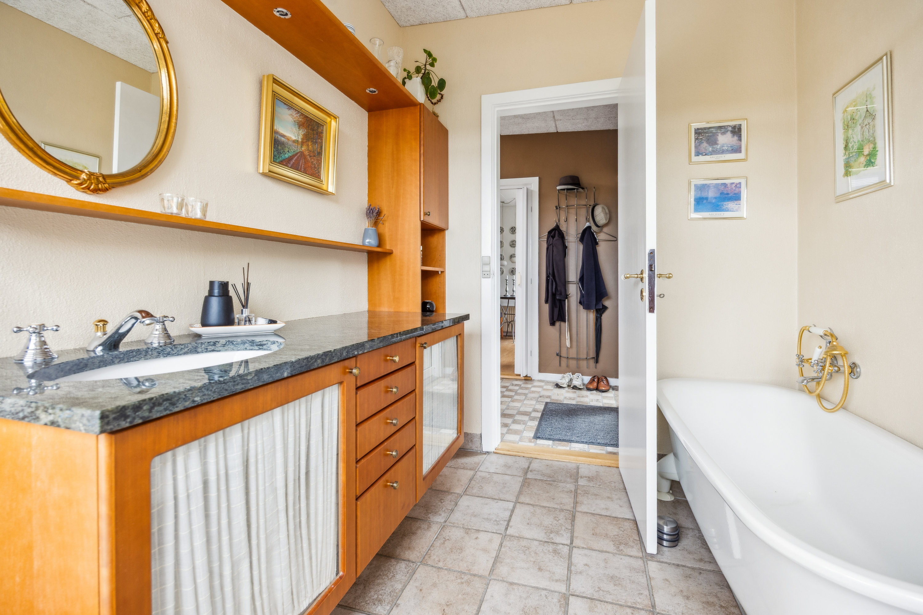 Fremhævet badeværelse billede i fuldskærmstilstand. Billede af Udsigten 19, Hobro By, 9500 Hobro