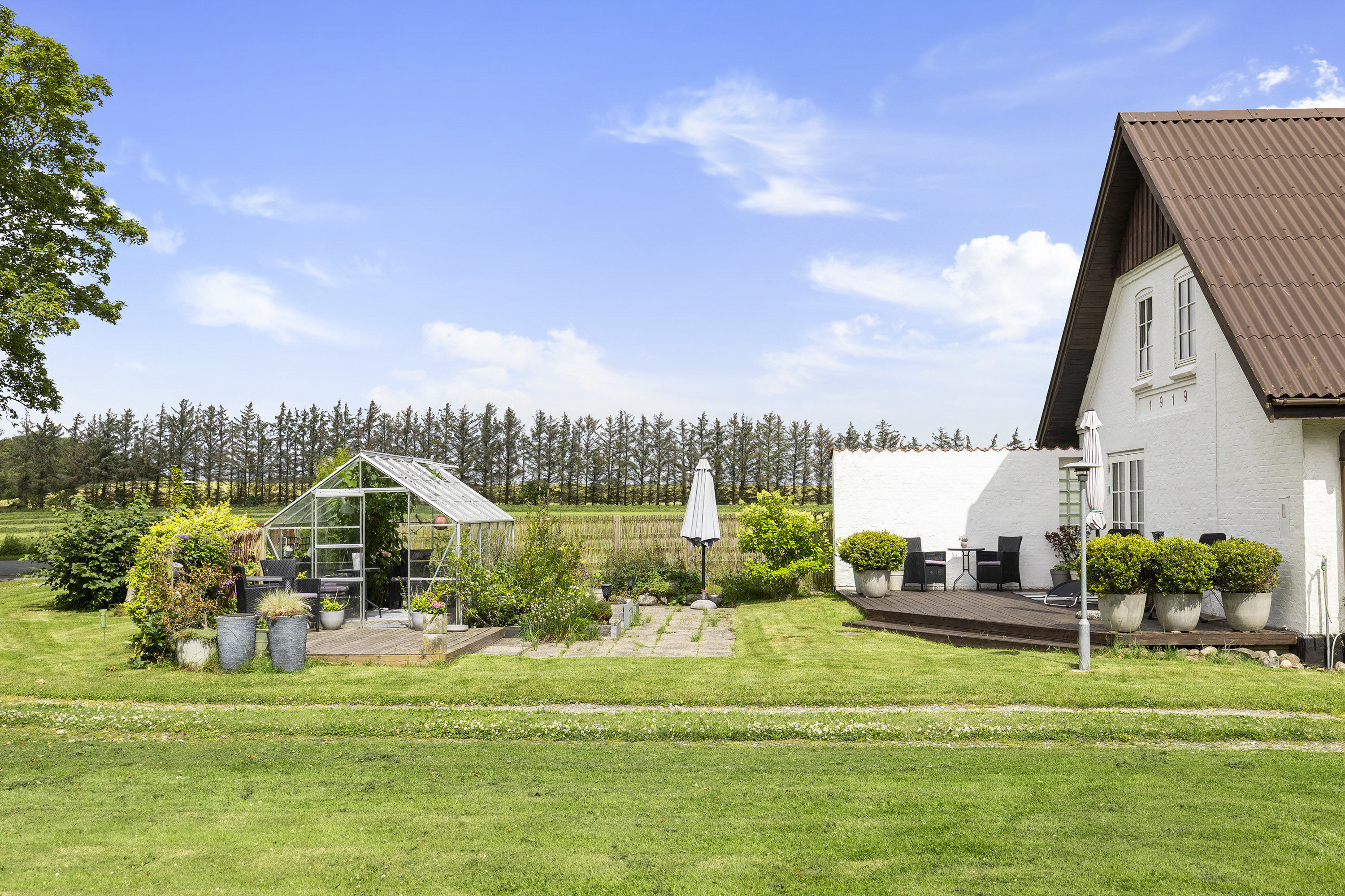 Fremhævet have billede i fuldskærmstilstand. Billede af Fristrupvej 75, Børglum, 9760 Vrå