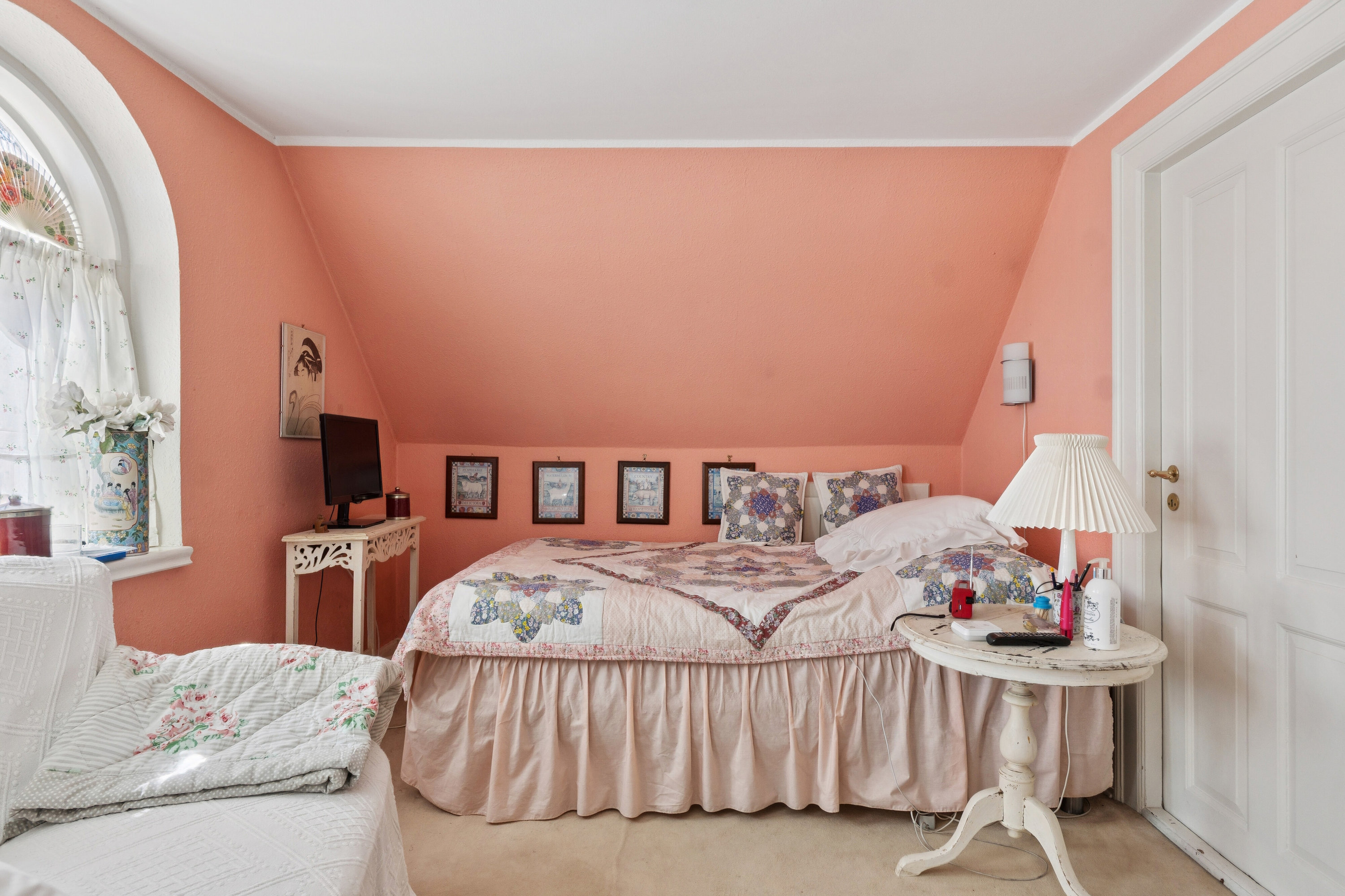 Fremhævet værelse 1. sal billede i fuldskærmstilstand. Billede af Algade 61, 5750 Ringe