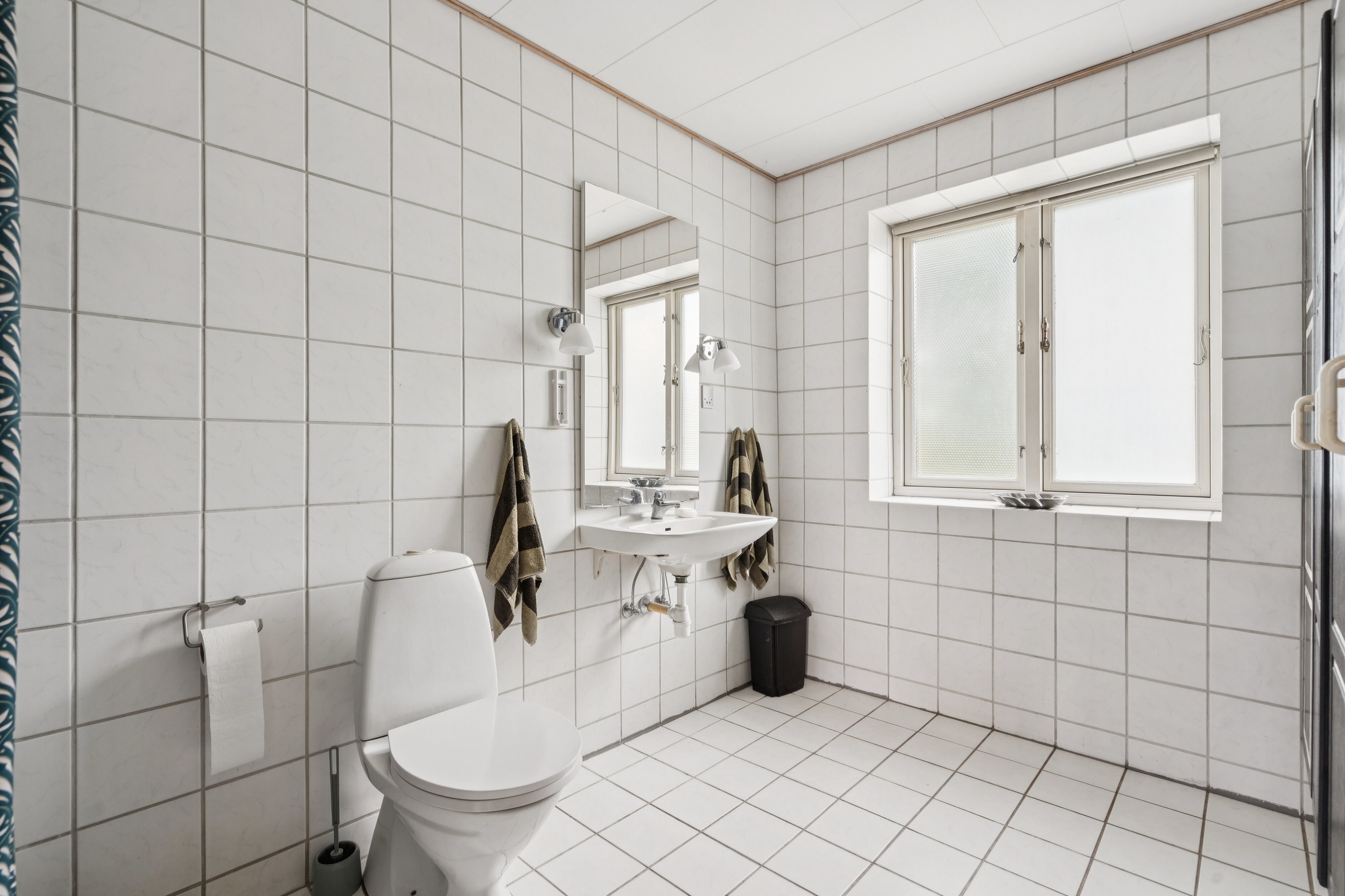 Fremhævet badeværelse billede i fuldskærmstilstand. Billede af Kragelundvej 9, 6330 Padborg