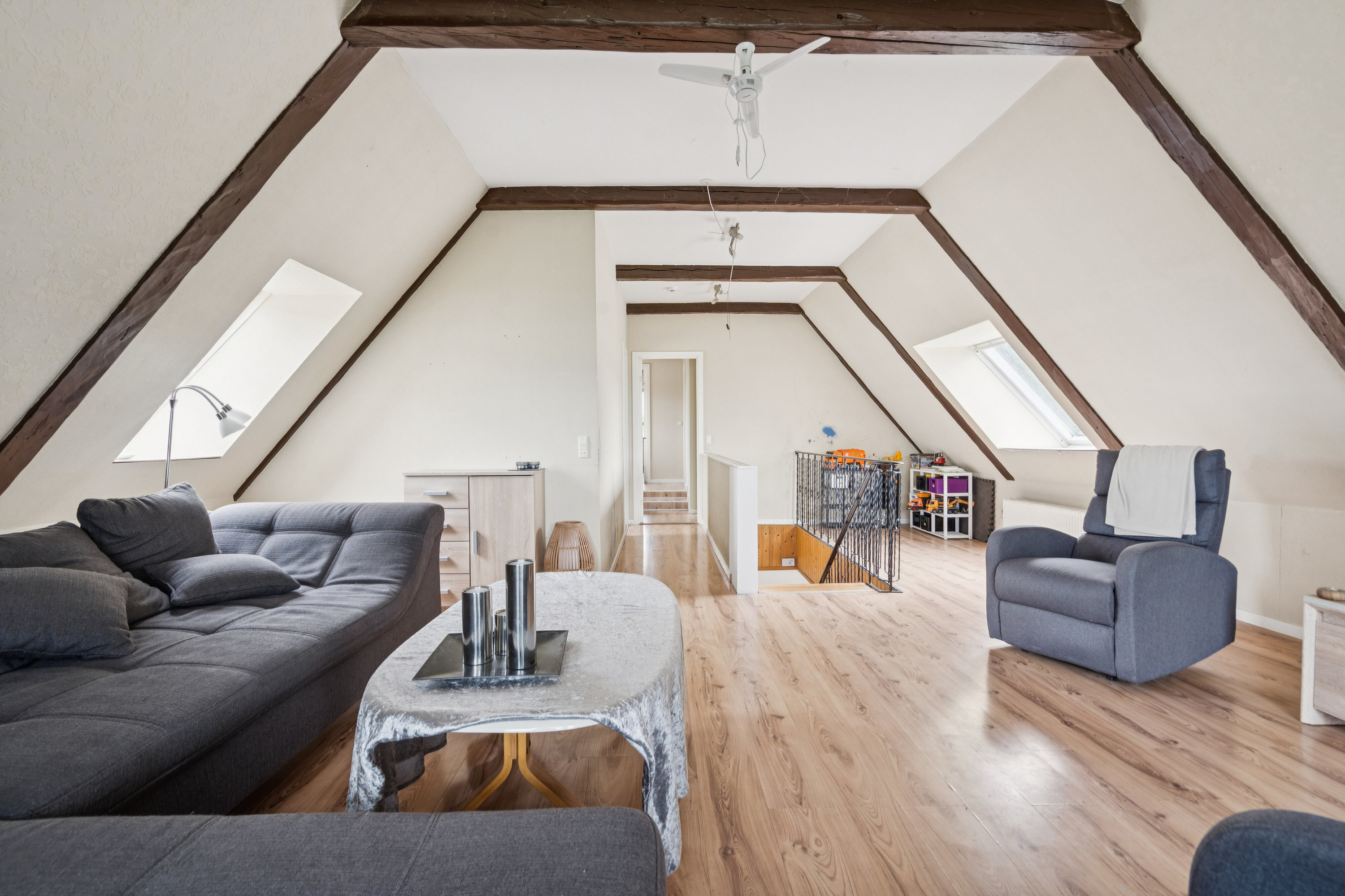 Fremhævet stue billede i fuldskærmstilstand. Billede af Kragelundvej 9, 6330 Padborg