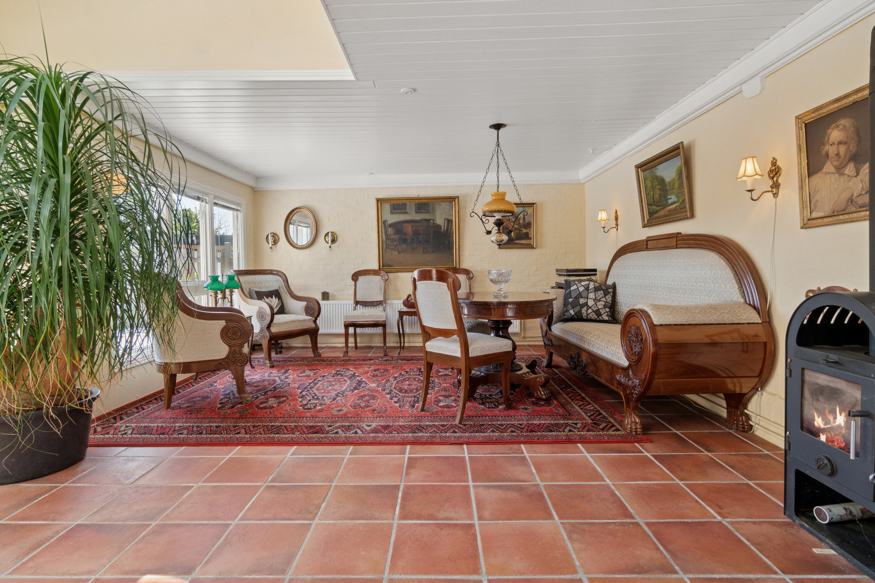 Fremhævet stue billede i fuldskærmstilstand. Billede af Strandvejen 53, Rønne, 3700 Rønne