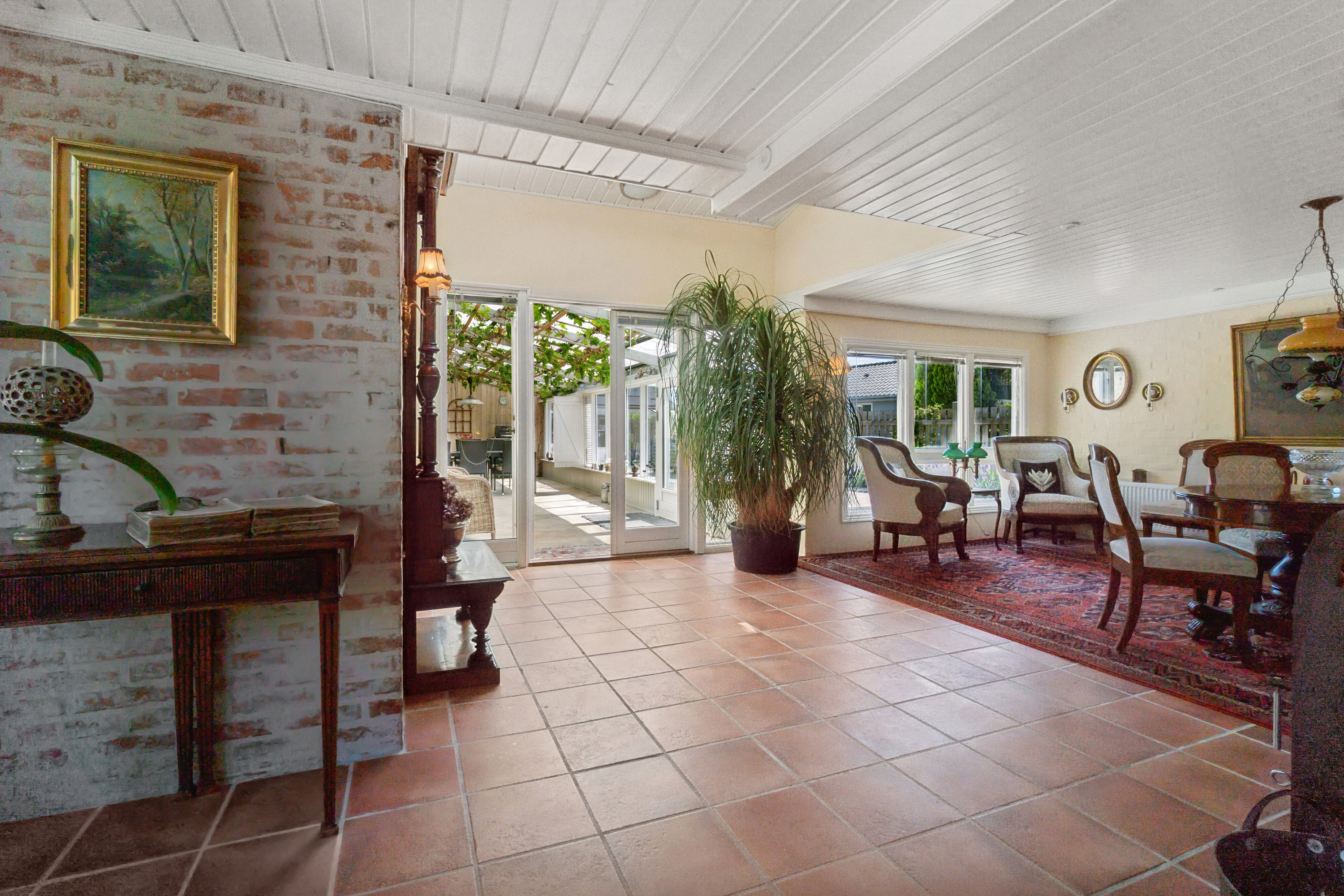 Fremhævet stue billede i fuldskærmstilstand. Billede af Strandvejen 53, Rønne, 3700 Rønne