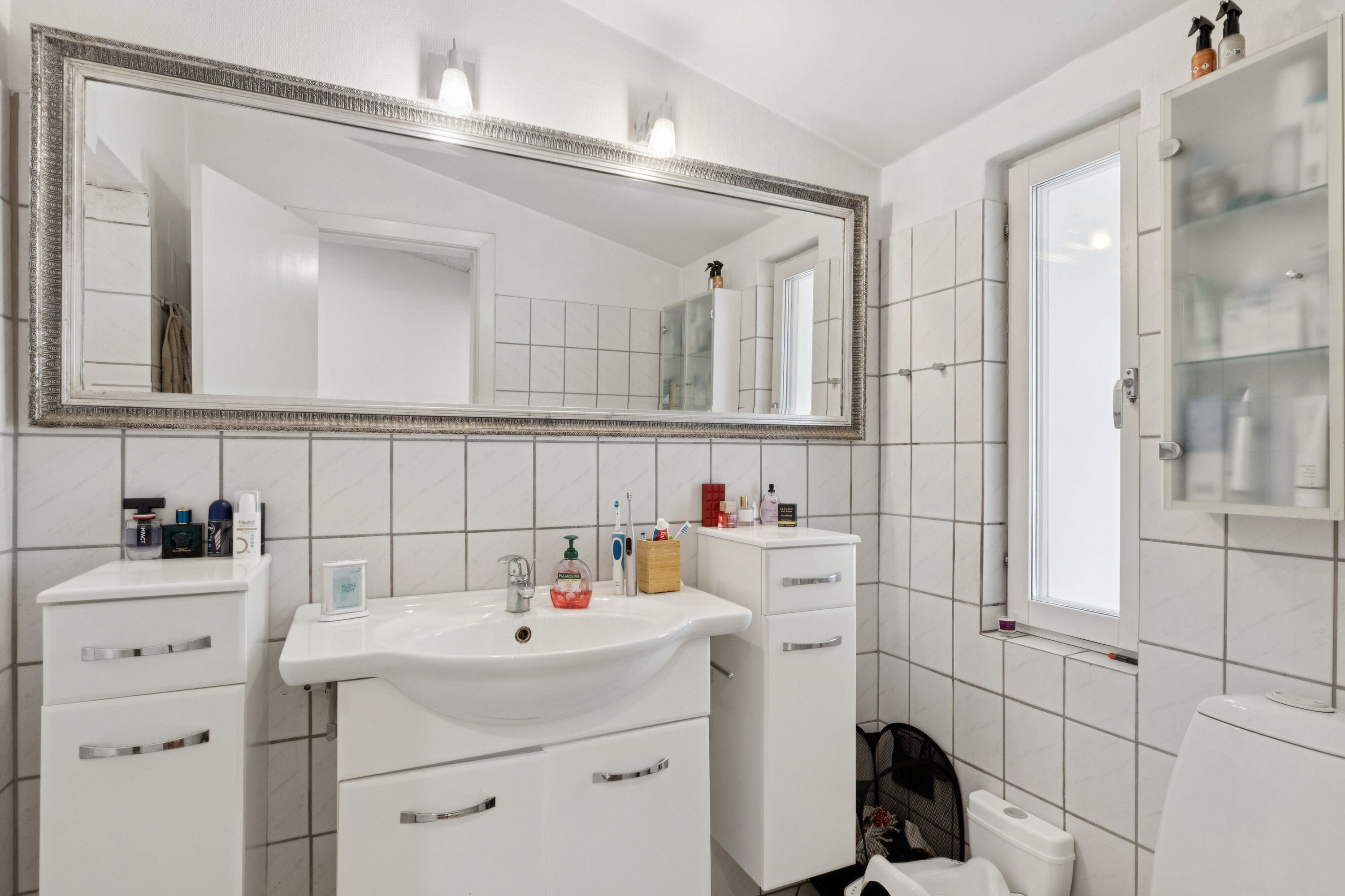 Fremhævet badeværelse billede i fuldskærmstilstand. Billede af Volderslevvej 45, Hjallese, 5260 Odense S