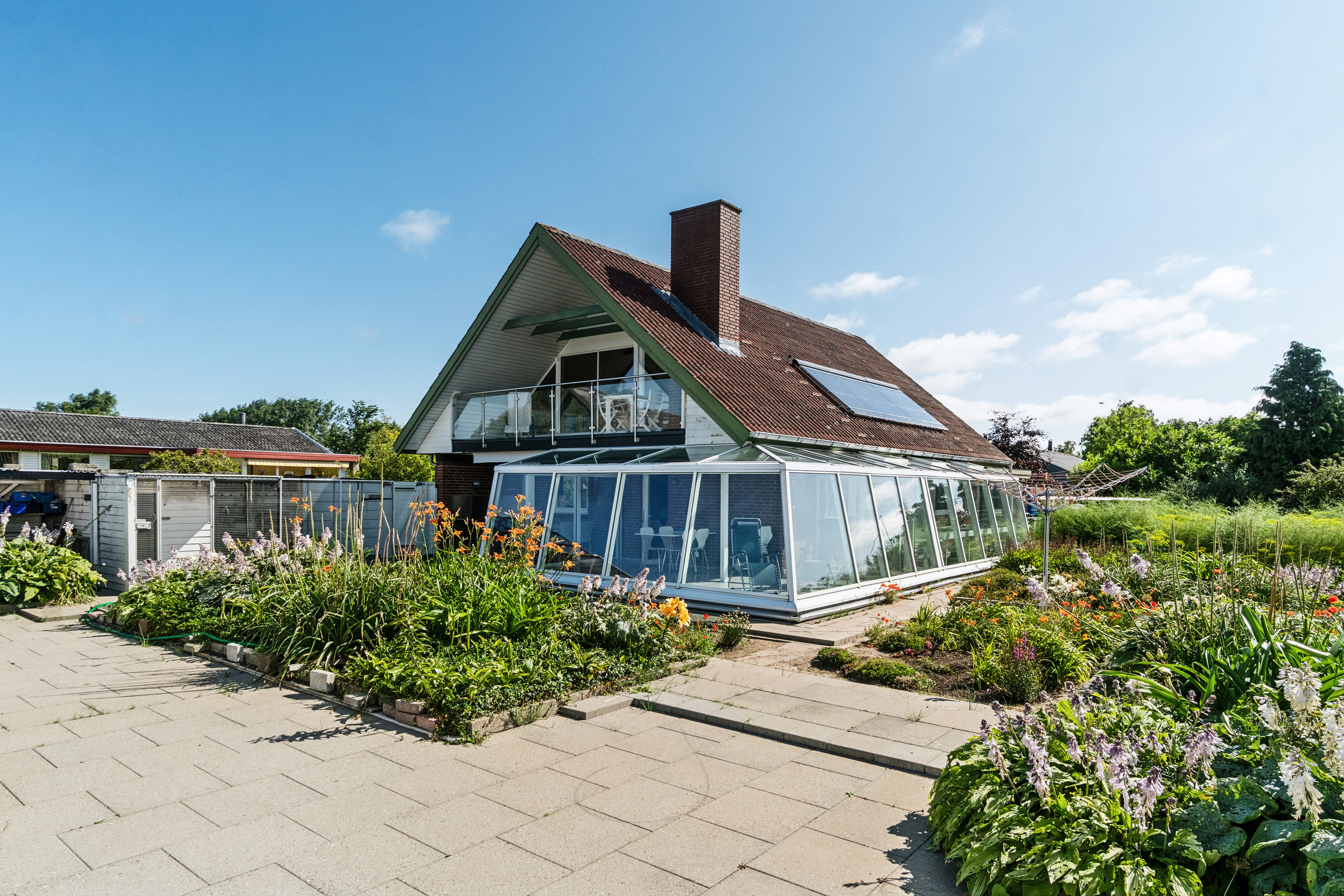 Miniaturebillede 1: set fra vejen. Billede af Blichersvej 4, 4500 Nykøbing Sj