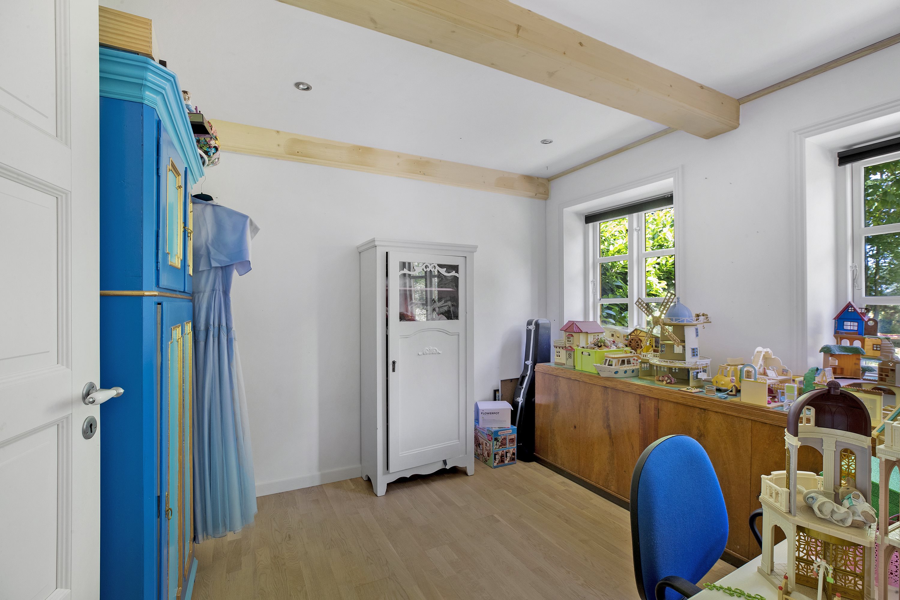 Fremhævet værelse billede i fuldskærmstilstand. Billede af Søen 1 & 3, Lysabildskov, 6470 Sydals