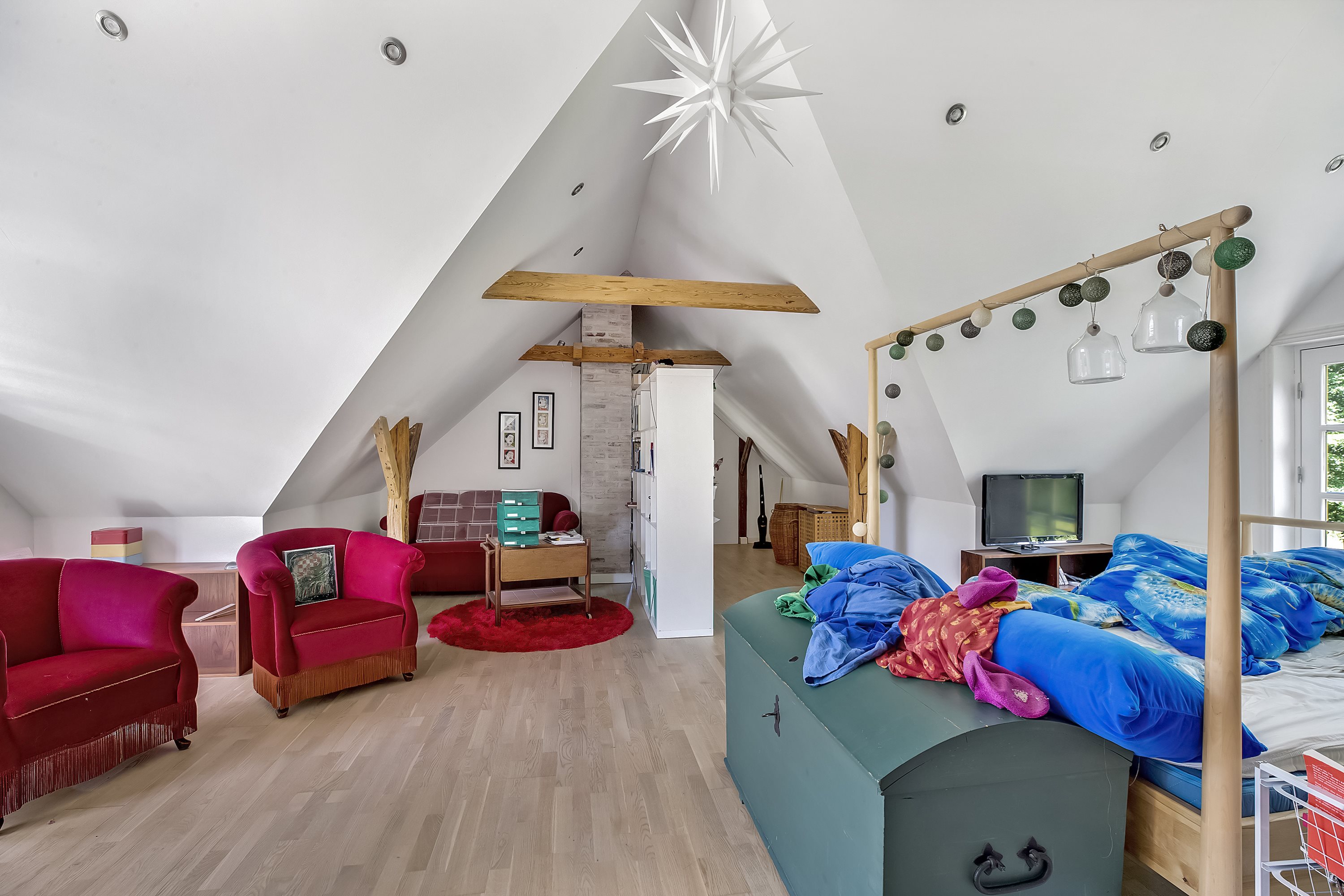 Fremhævet værelse billede i fuldskærmstilstand. Billede af Søen 1 & 3, Lysabildskov, 6470 Sydals