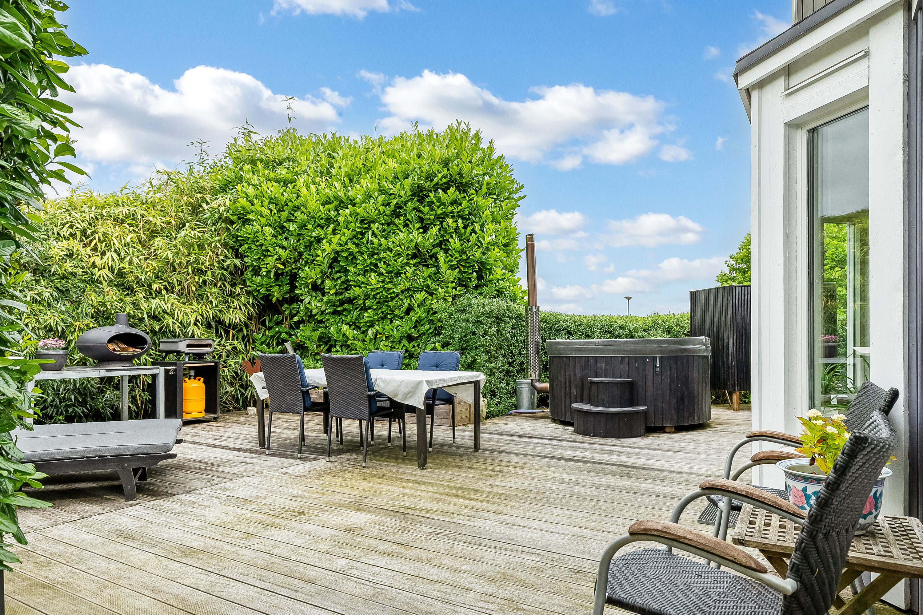 Fremhævet terrasse billede i fuldskærmstilstand. Billede af Fjordvænget 30, Brejning, 7080 Børkop