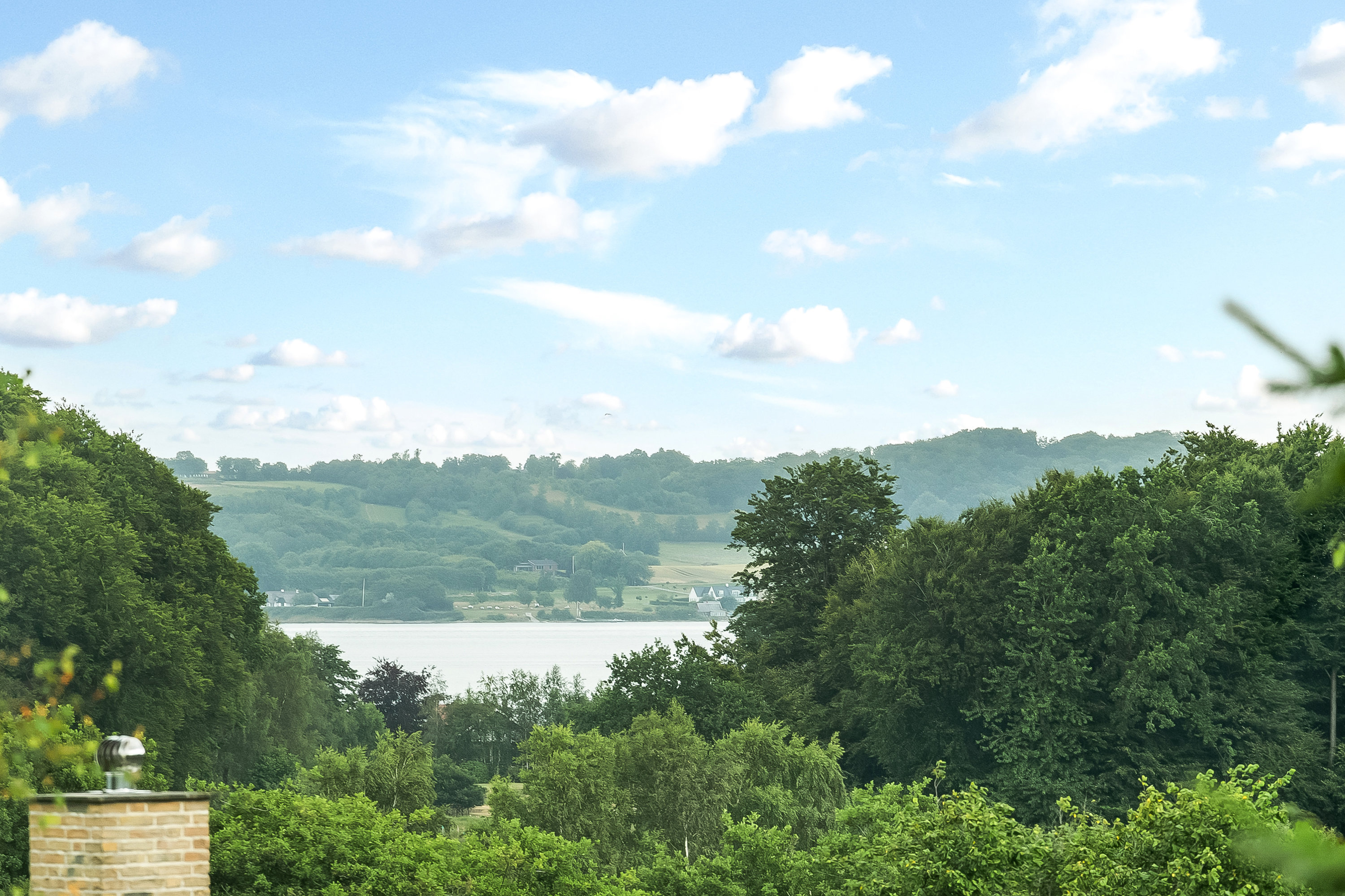 Fremhævet udsigt billede i fuldskærmstilstand. Billede af Fjordvænget 30, Brejning, 7080 Børkop