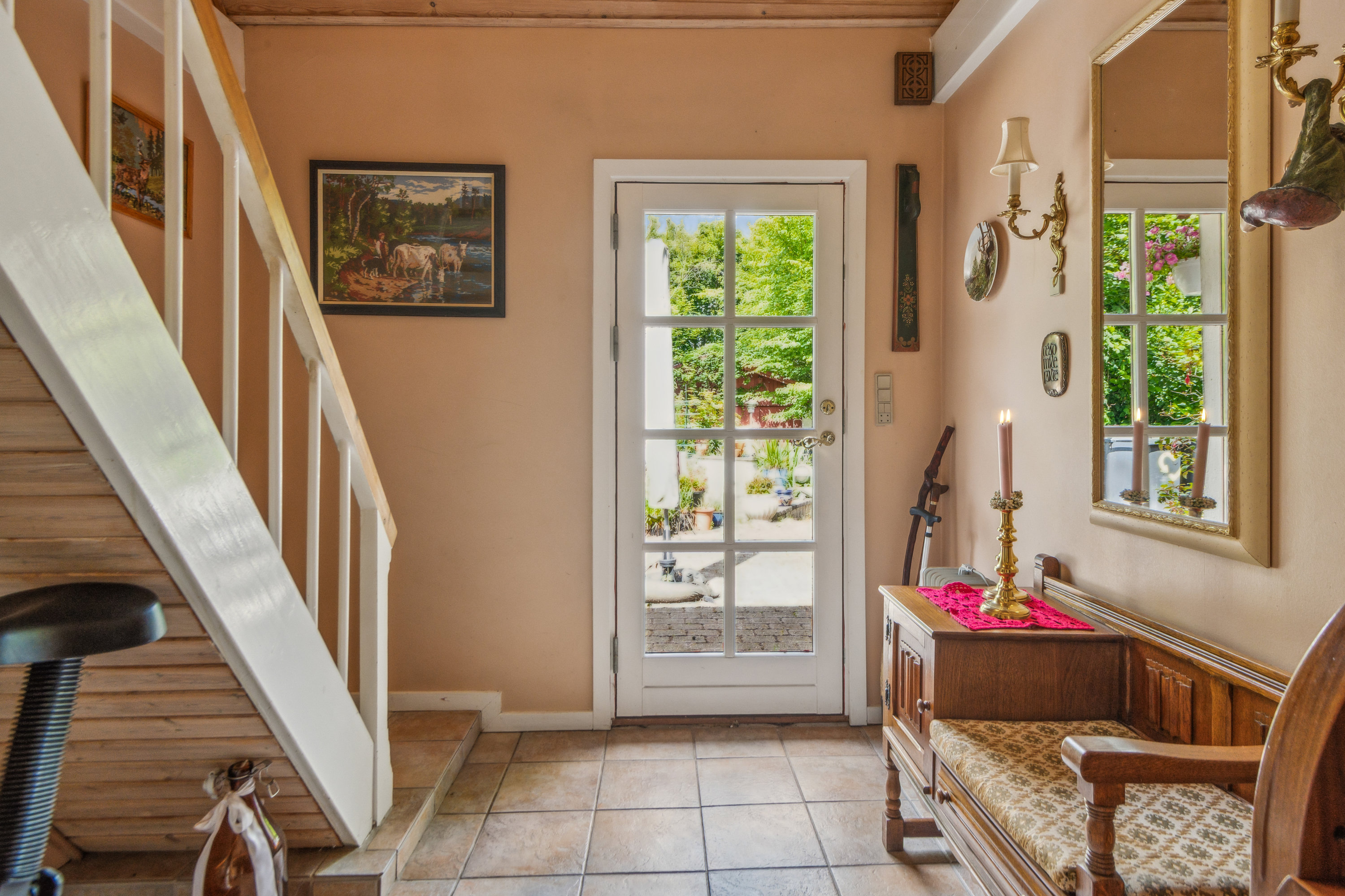 Miniaturebillede 2: entré. Billede af Nøvlingvej 201, Nøvling , 9260 Gistrup