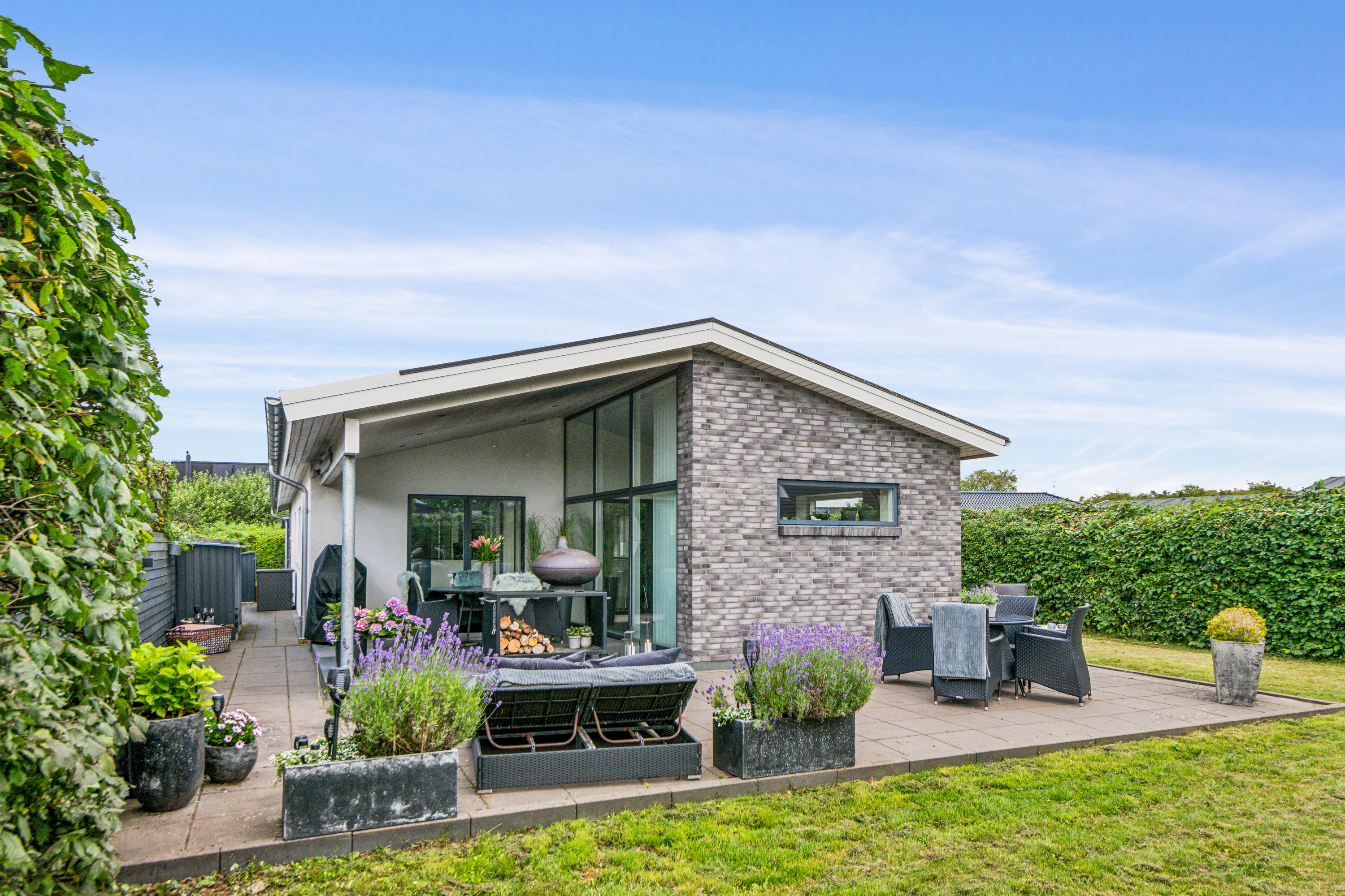 Miniaturebillede 2: ejendom 1. Billede af Guldborgvej 1, 9000 Aalborg