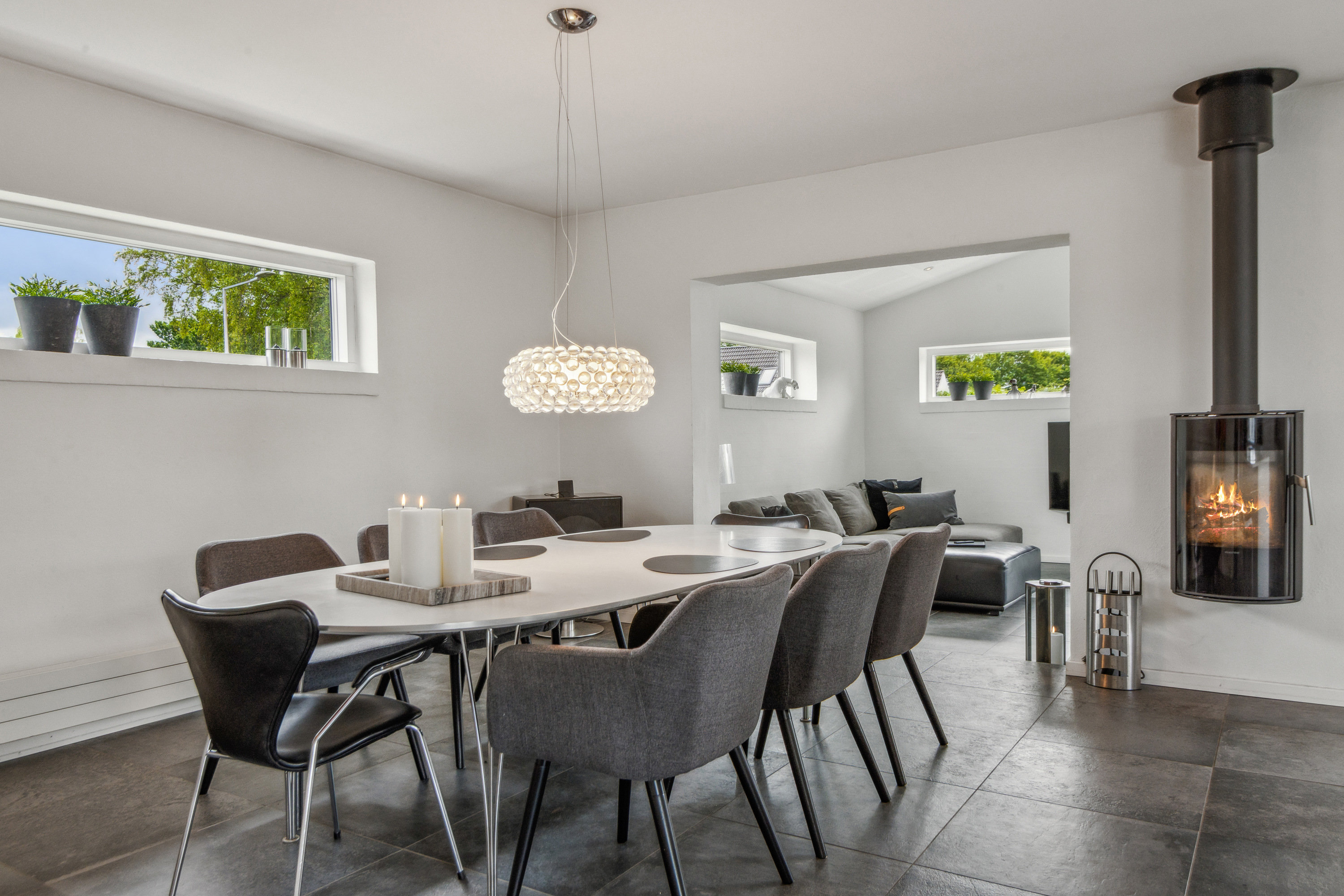 Fremhævet stue billede i fuldskærmstilstand. Billede af Guldborgvej 1, 9000 Aalborg