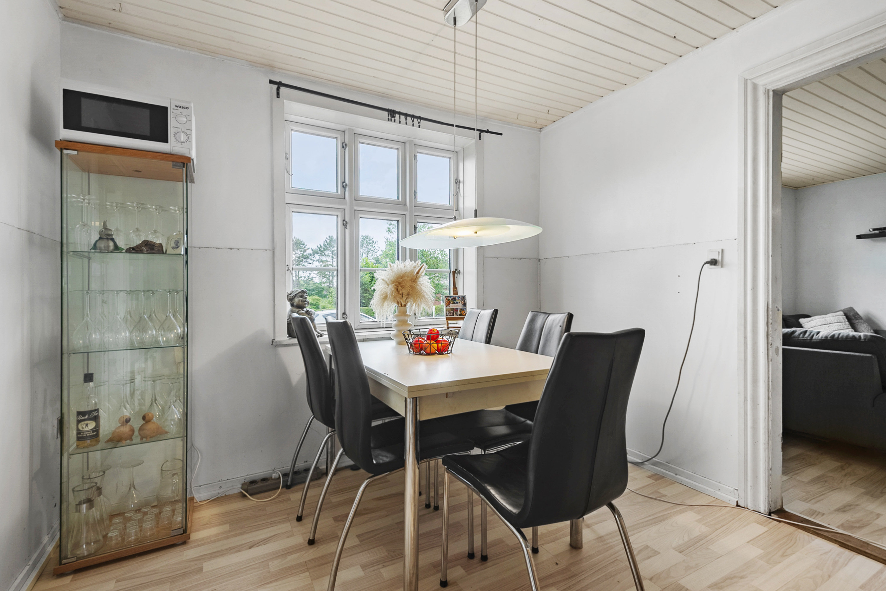 Fremhævet spisestue billede i fuldskærmstilstand. Billede af Kirkegade 16, Alslev, 6800 Varde