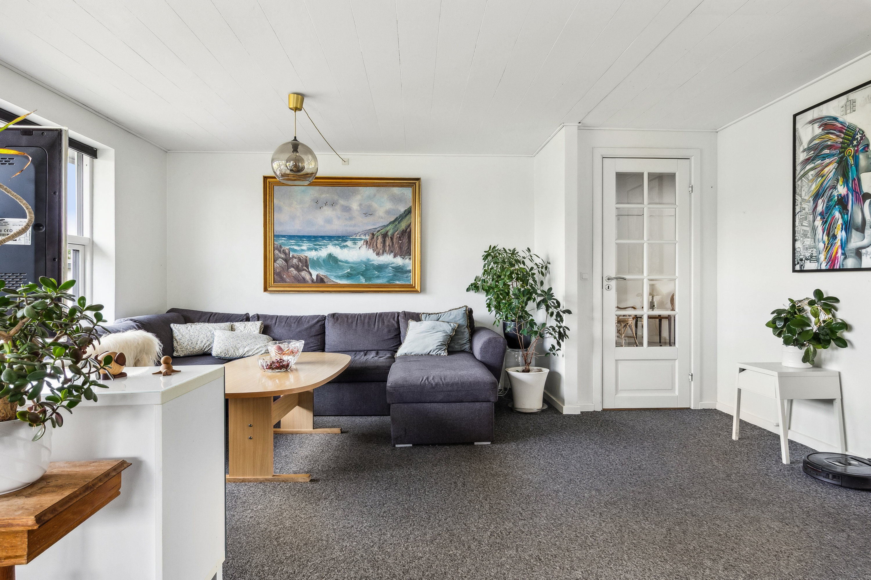 Fremhævet stue billede i fuldskærmstilstand. Billede af Grønningen 9, Tåstrup, 8410 Rønde