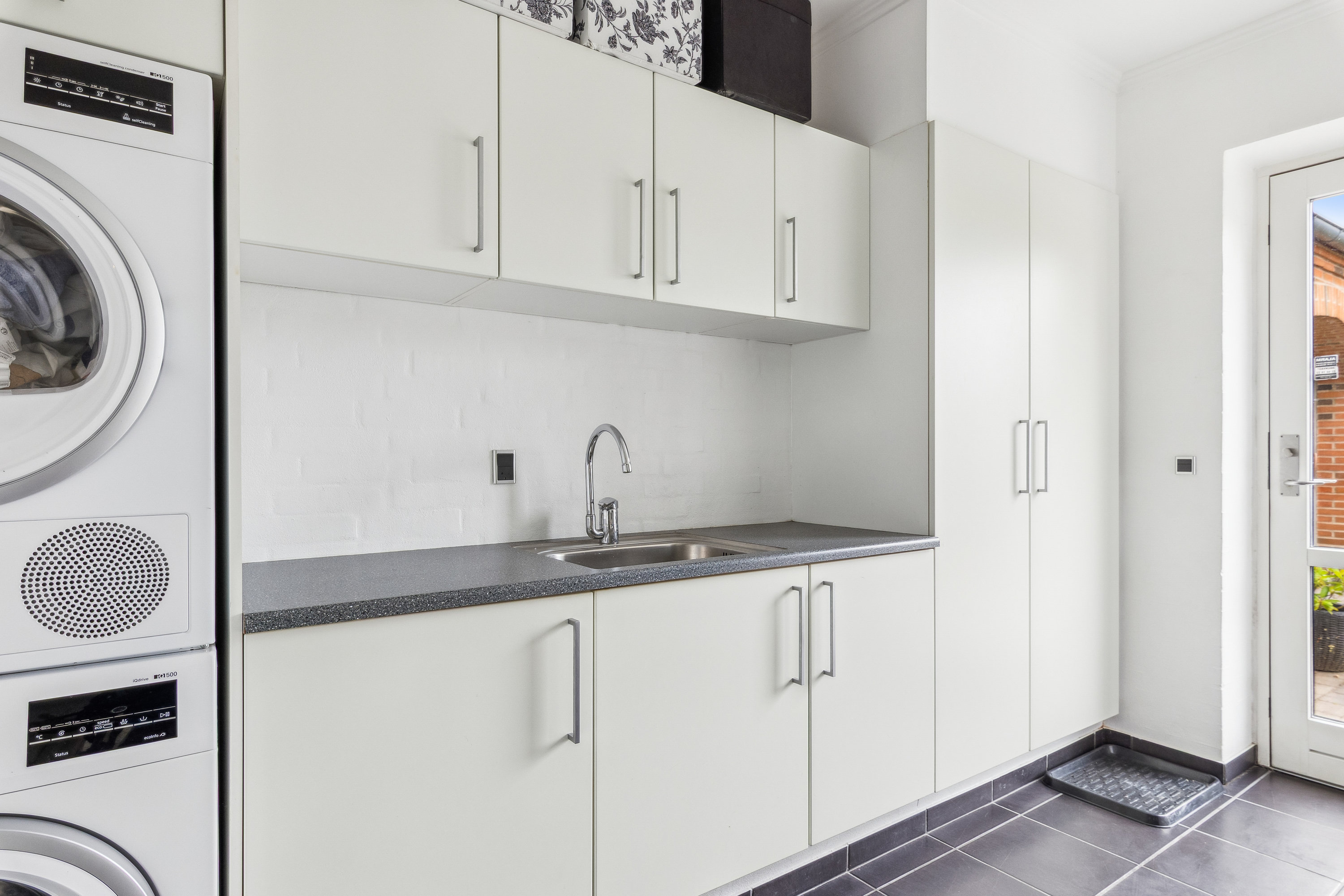 Fremhævet bryggers billede i fuldskærmstilstand. Billede af Venusvej 1, 8970 Havndal