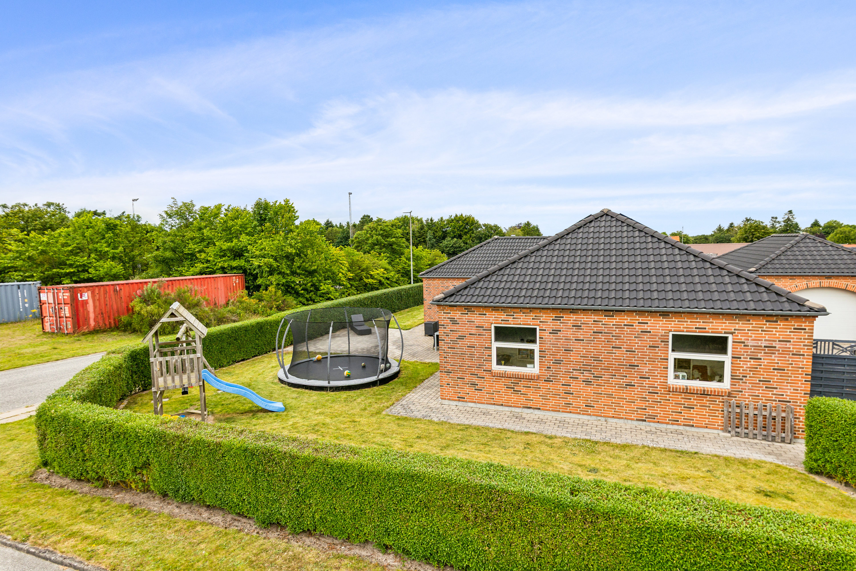 Fremhævet ejendom 1 billede i fuldskærmstilstand. Billede af Venusvej 1, 8970 Havndal