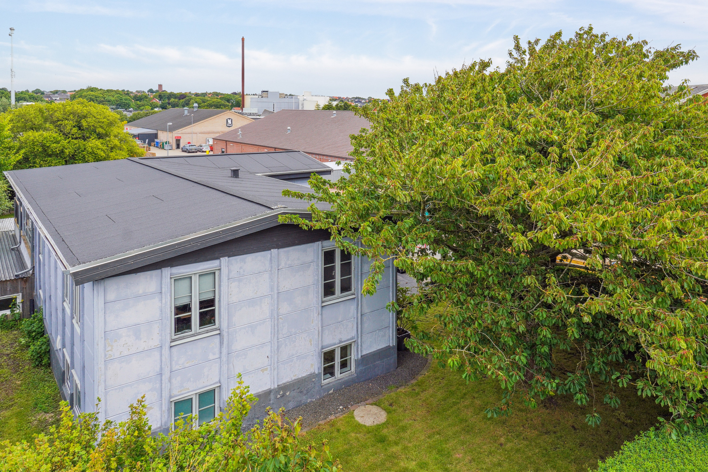 Fremhævet set fra haven billede i fuldskærmstilstand. Billede af Engtoften 1A, Tilsted, 7700 Thisted