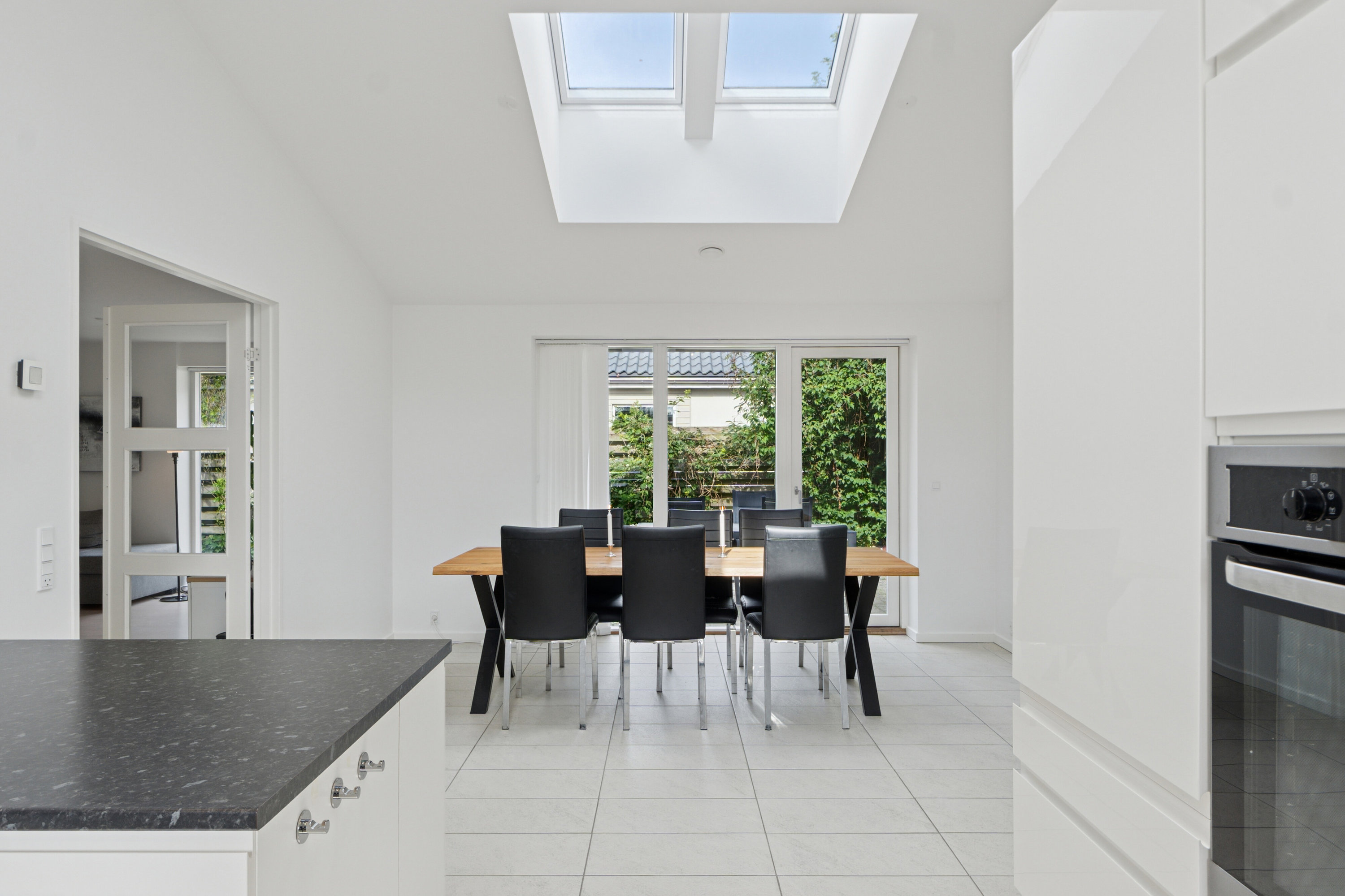 Fremhævet spisestue billede i fuldskærmstilstand. Billede af Bjerringbrovej 111, 2610 Rødovre