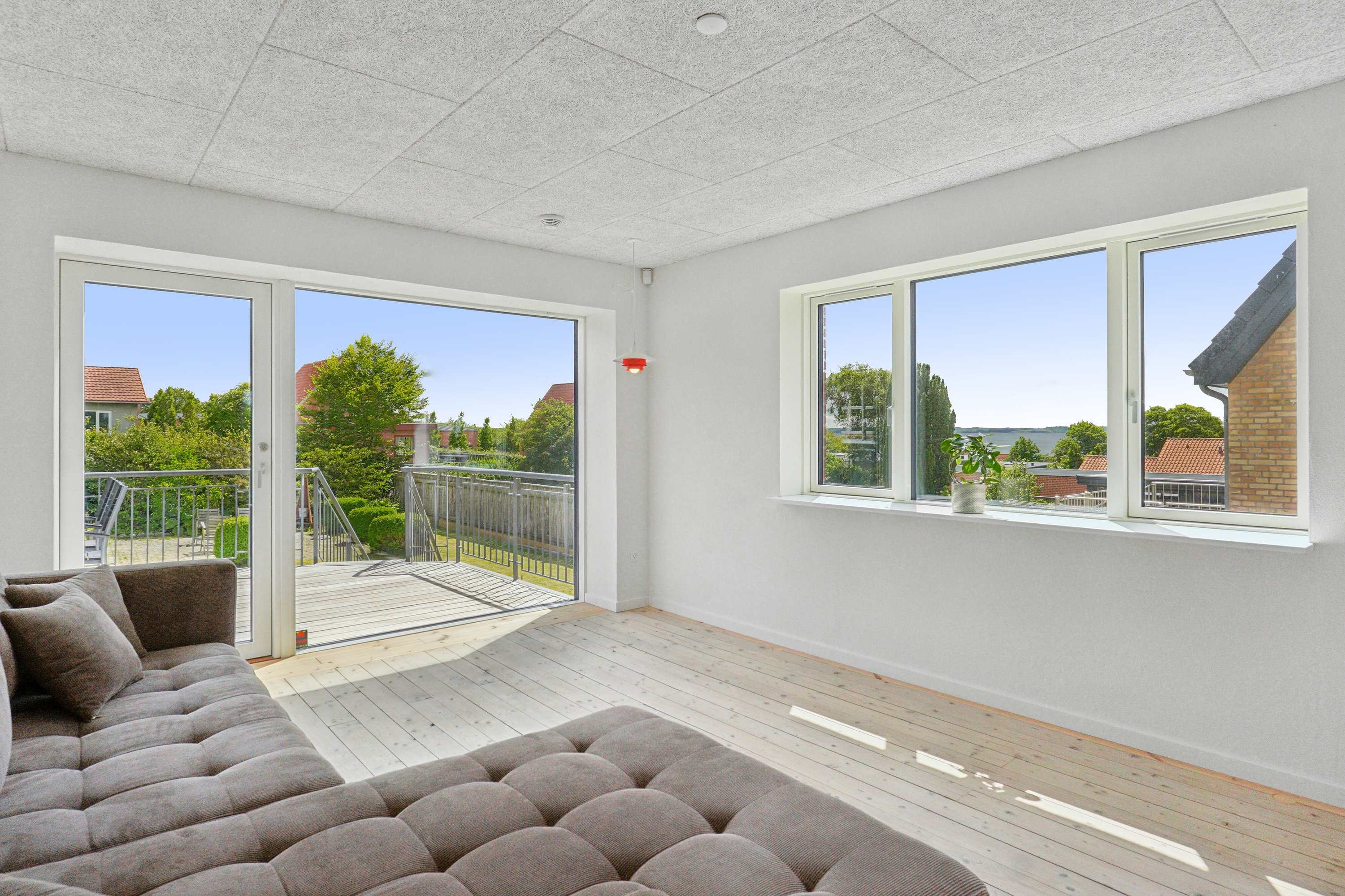 Fremhævet stue billede i fuldskærmstilstand. Billede af Thykiersvej 16, Tingstrup, 7700 Thisted