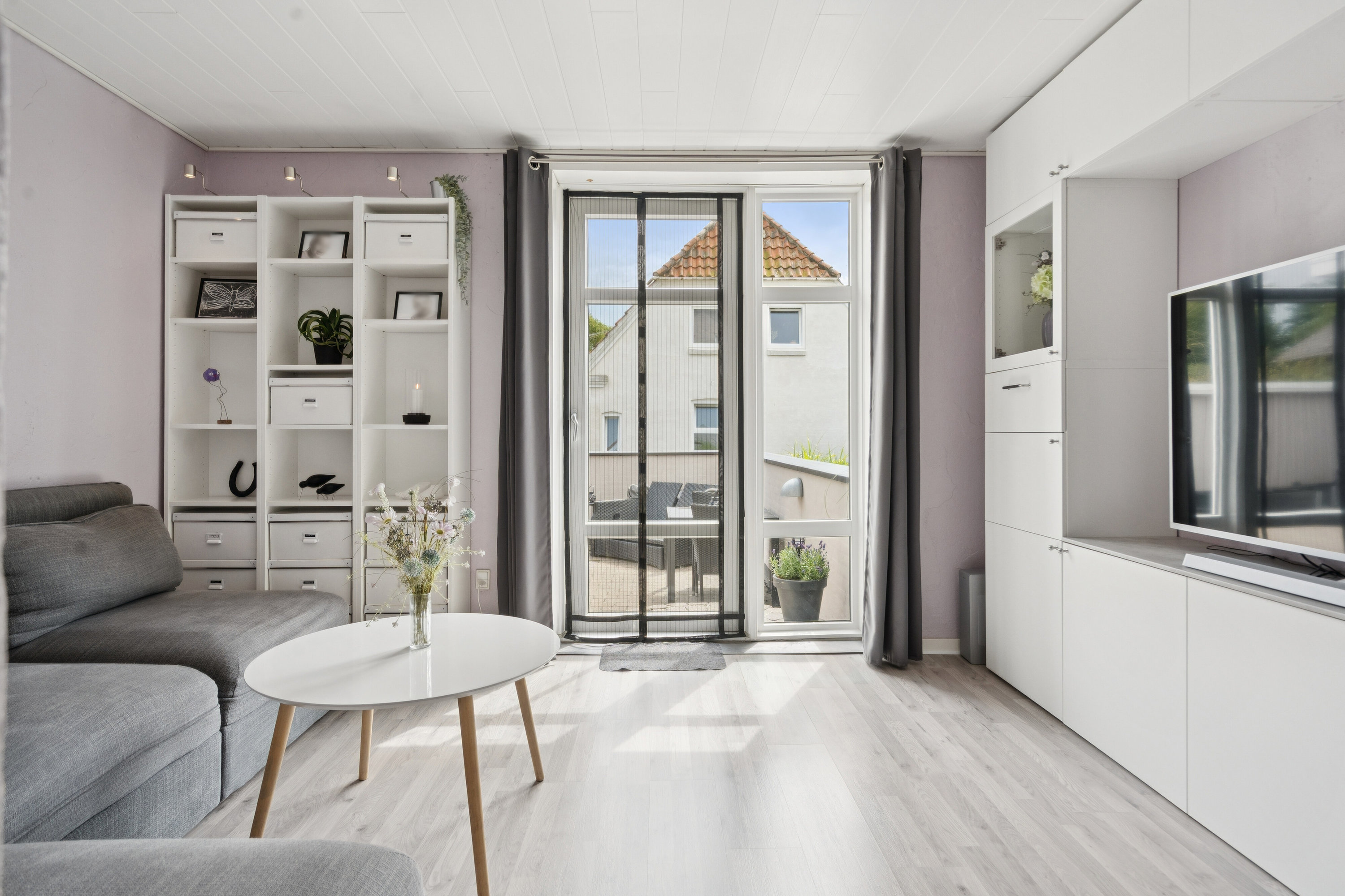 Fremhævet stue billede i fuldskærmstilstand. Billede af Skolegade 5, Sdr Hygum, 6630 Rødding