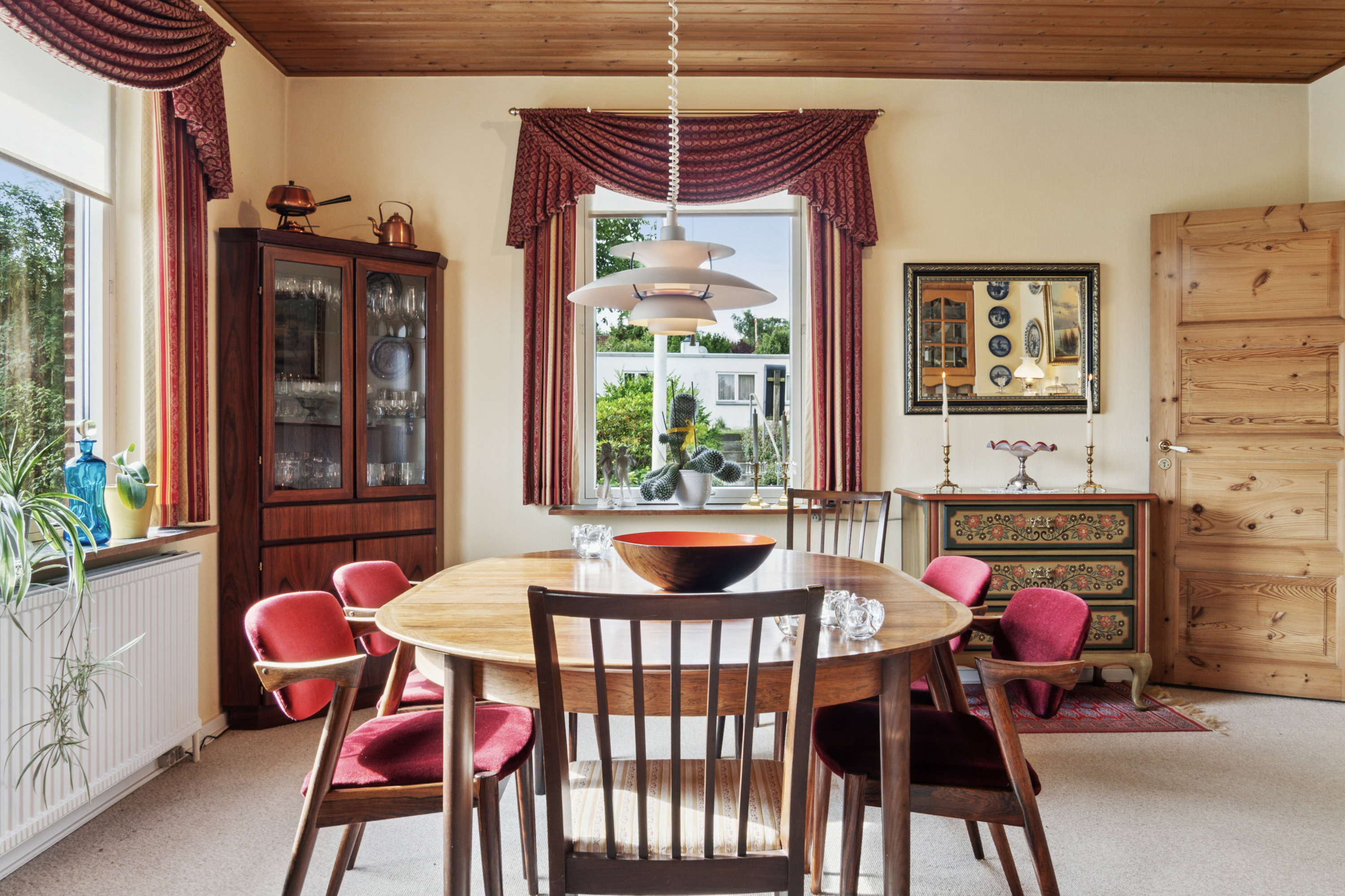 Fremhævet stue billede i fuldskærmstilstand. Billede af Holstebrovej 50, 8800 Viborg