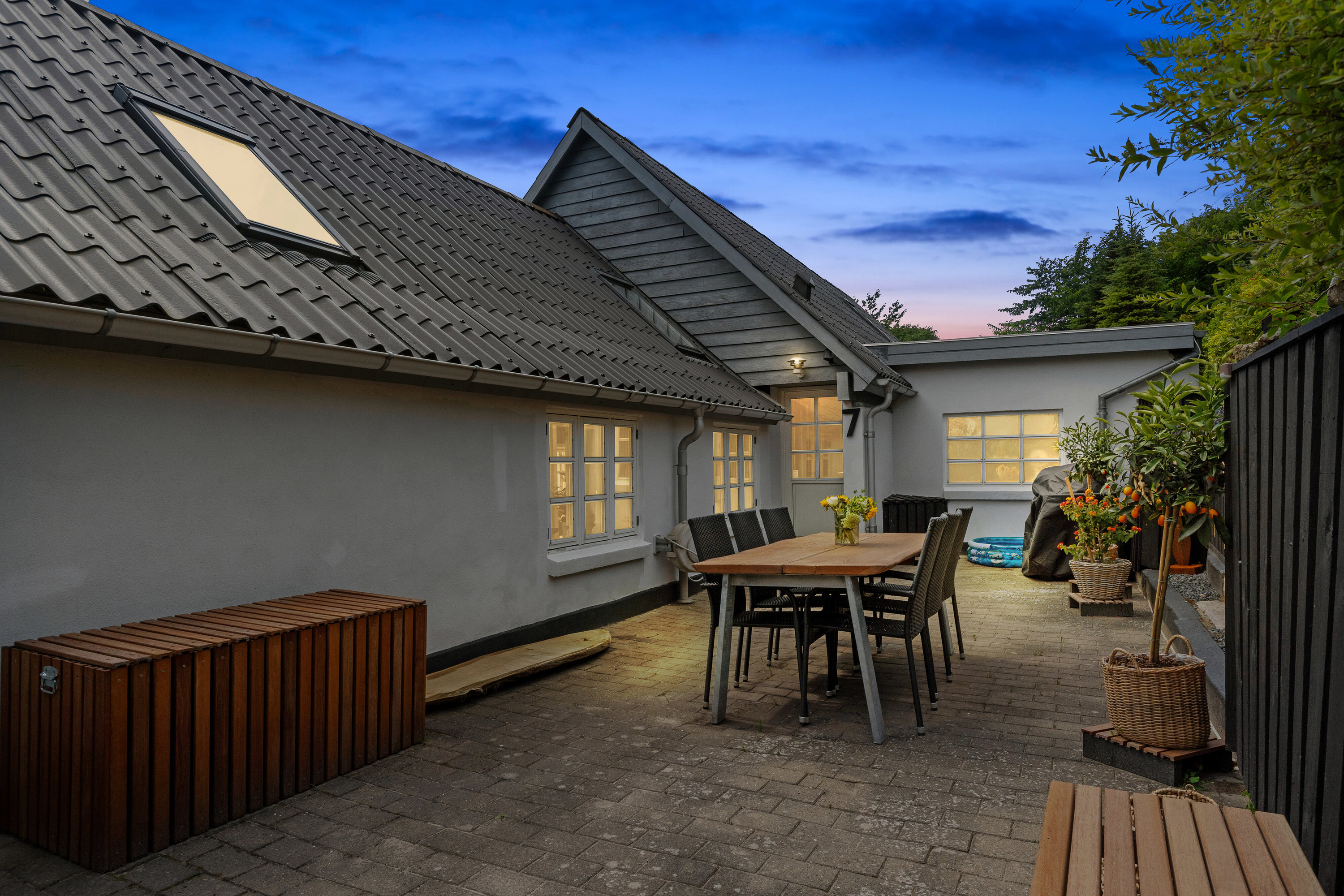 Fremhævet terrasse billede i fuldskærmstilstand. Billede af Kingosvej 7, 9800 Hjørring