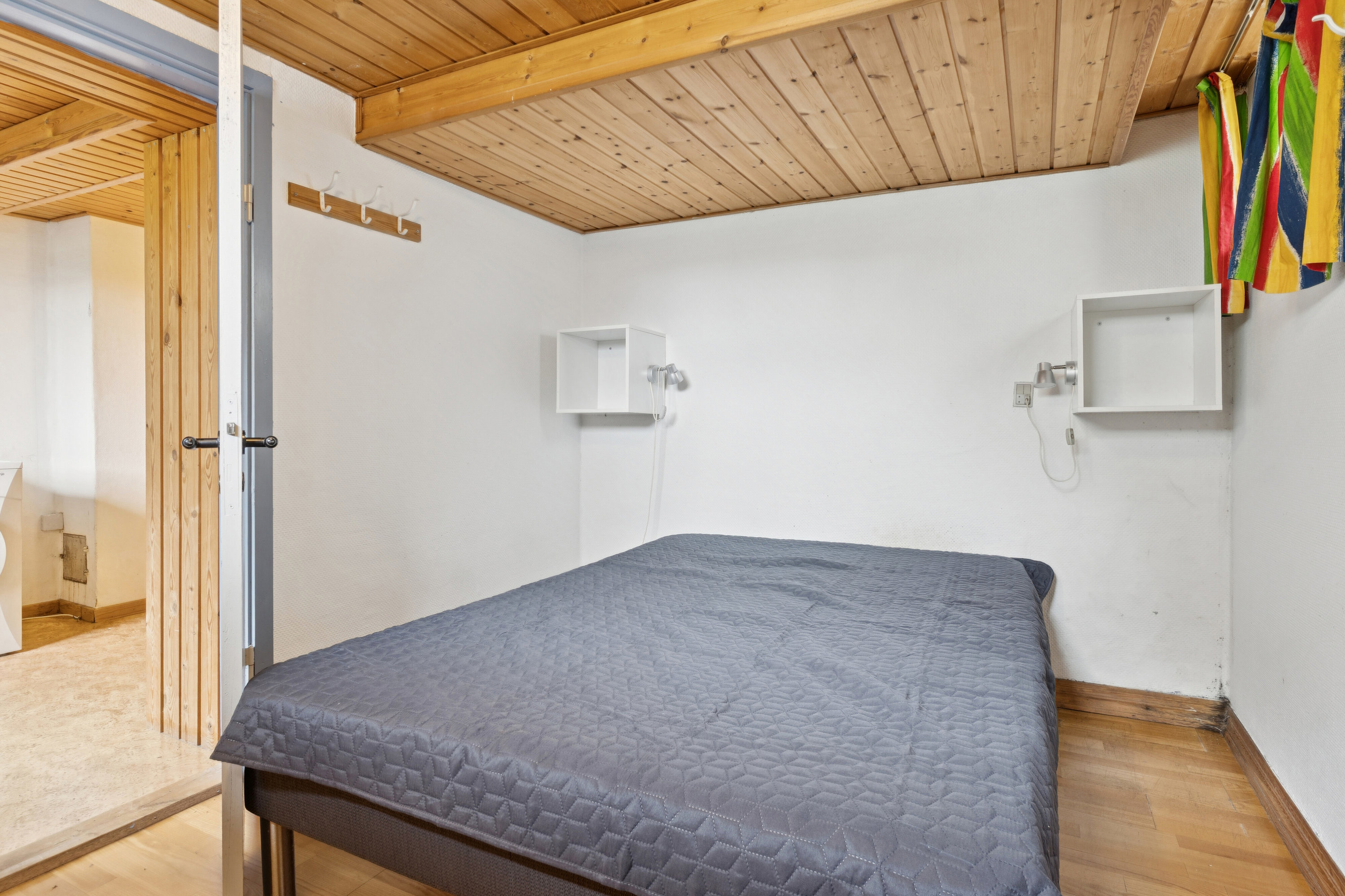 Fremhævet soveværelse billede i fuldskærmstilstand. Billede af Tislumvej 5, Hørmested, 9870 Sindal