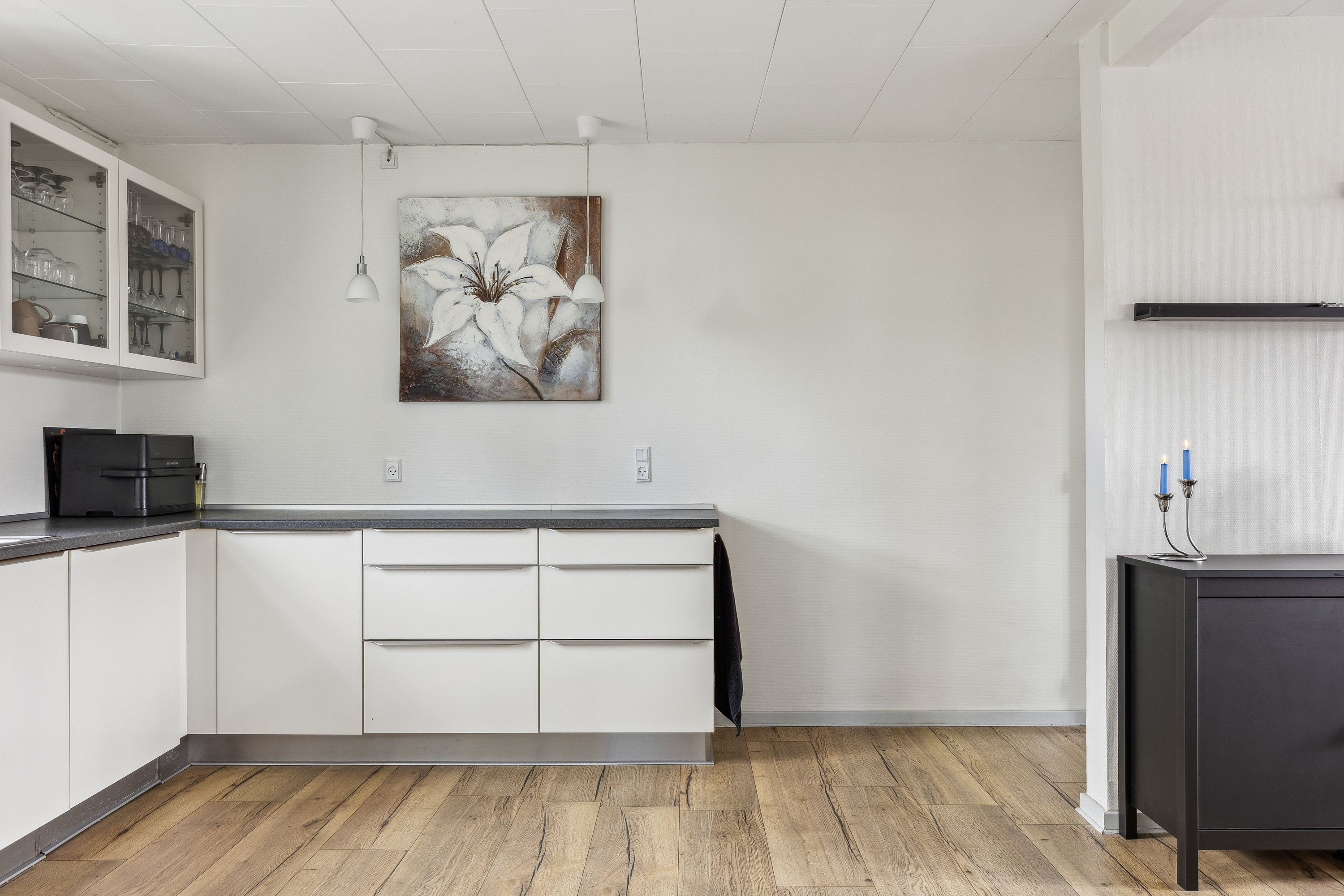 Fremhævet køkken billede i fuldskærmstilstand. Billede af Hovedgaden 14, 4520 Svinninge