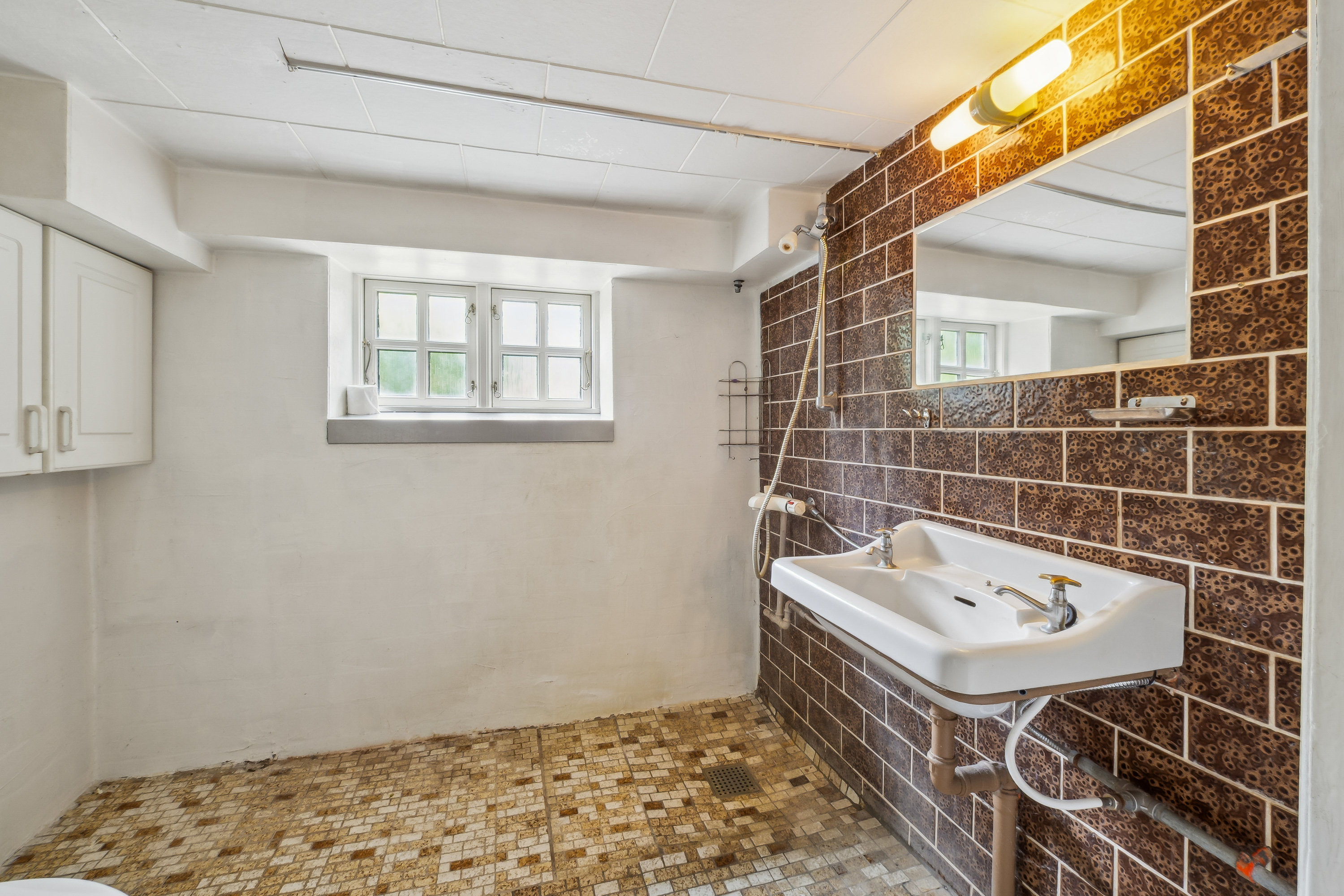 Fremhævet badeværelse billede i fuldskærmstilstand. Billede af Frederiksdal Alle 20, 7800 Skive