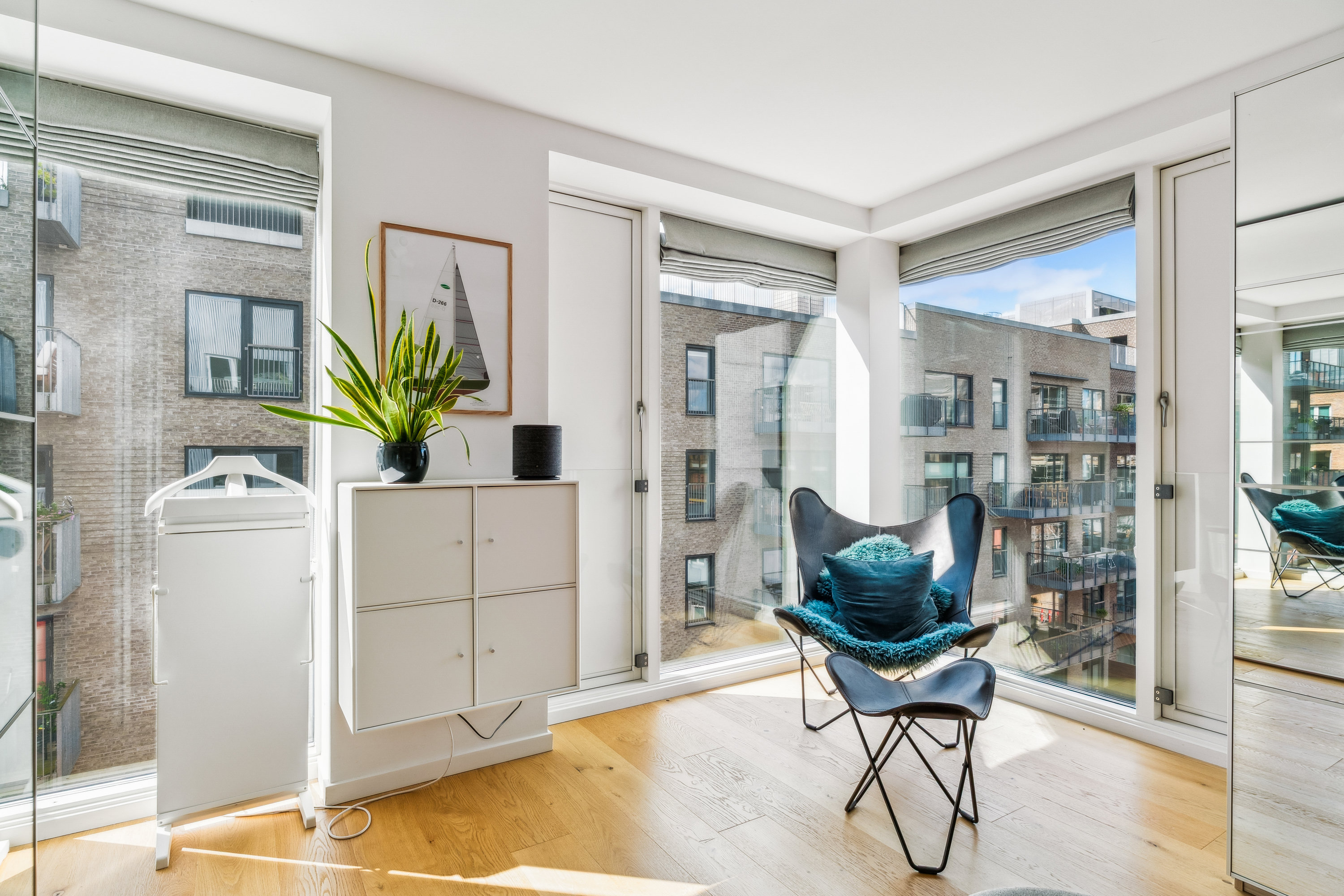 Fremhævet stue billede i fuldskærmstilstand. Billede af Trelleborggade 15, 3. 2., 2150 Nordhavn