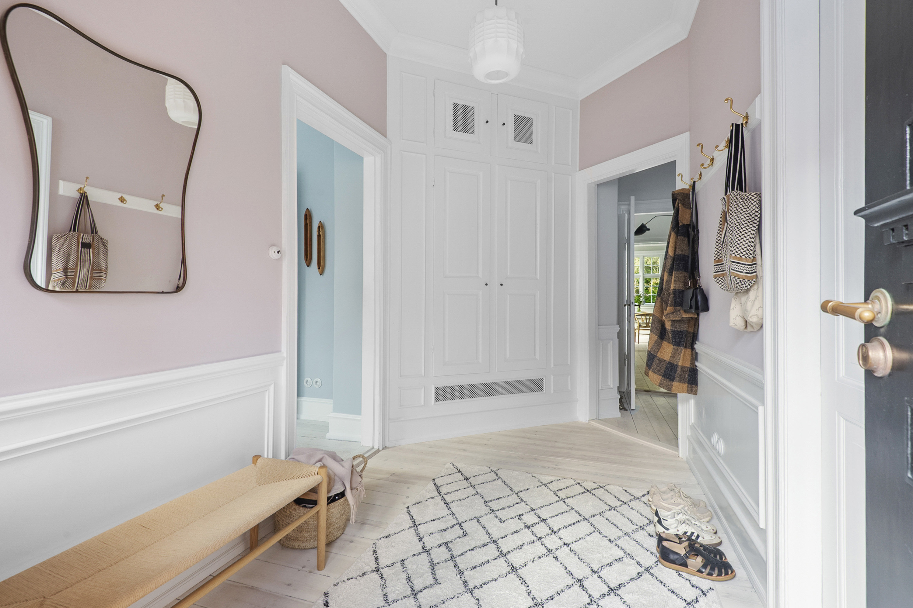 Fremhævet entré billede i fuldskærmstilstand. Billede af Bastrupsvej 7, 6800 Varde