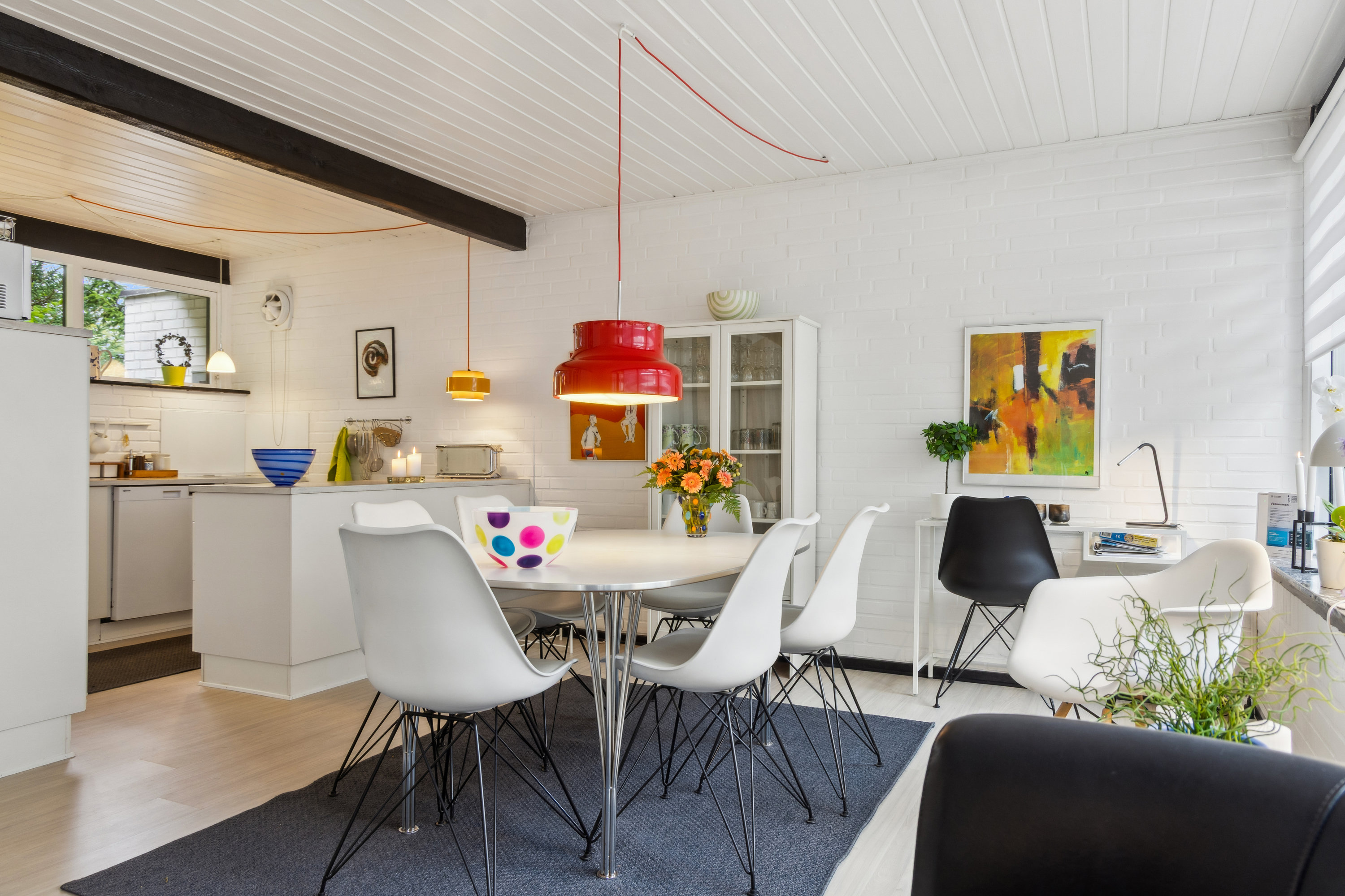 Fremhævet stue billede i fuldskærmstilstand. Billede af Kongeparken 17, Koldkær, 9370 Hals