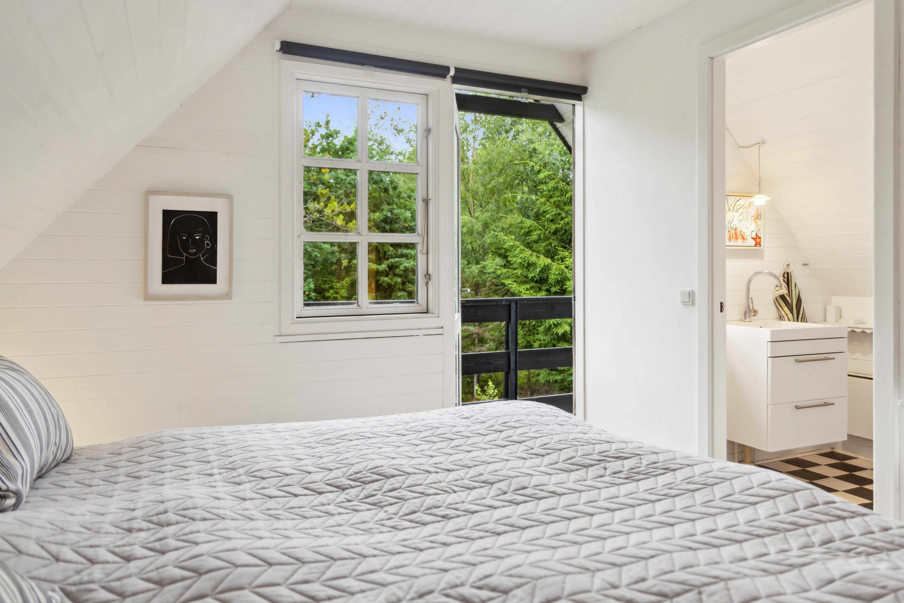 Fremhævet værelse billede i fuldskærmstilstand. Billede af Kongeparken 17, Koldkær, 9370 Hals