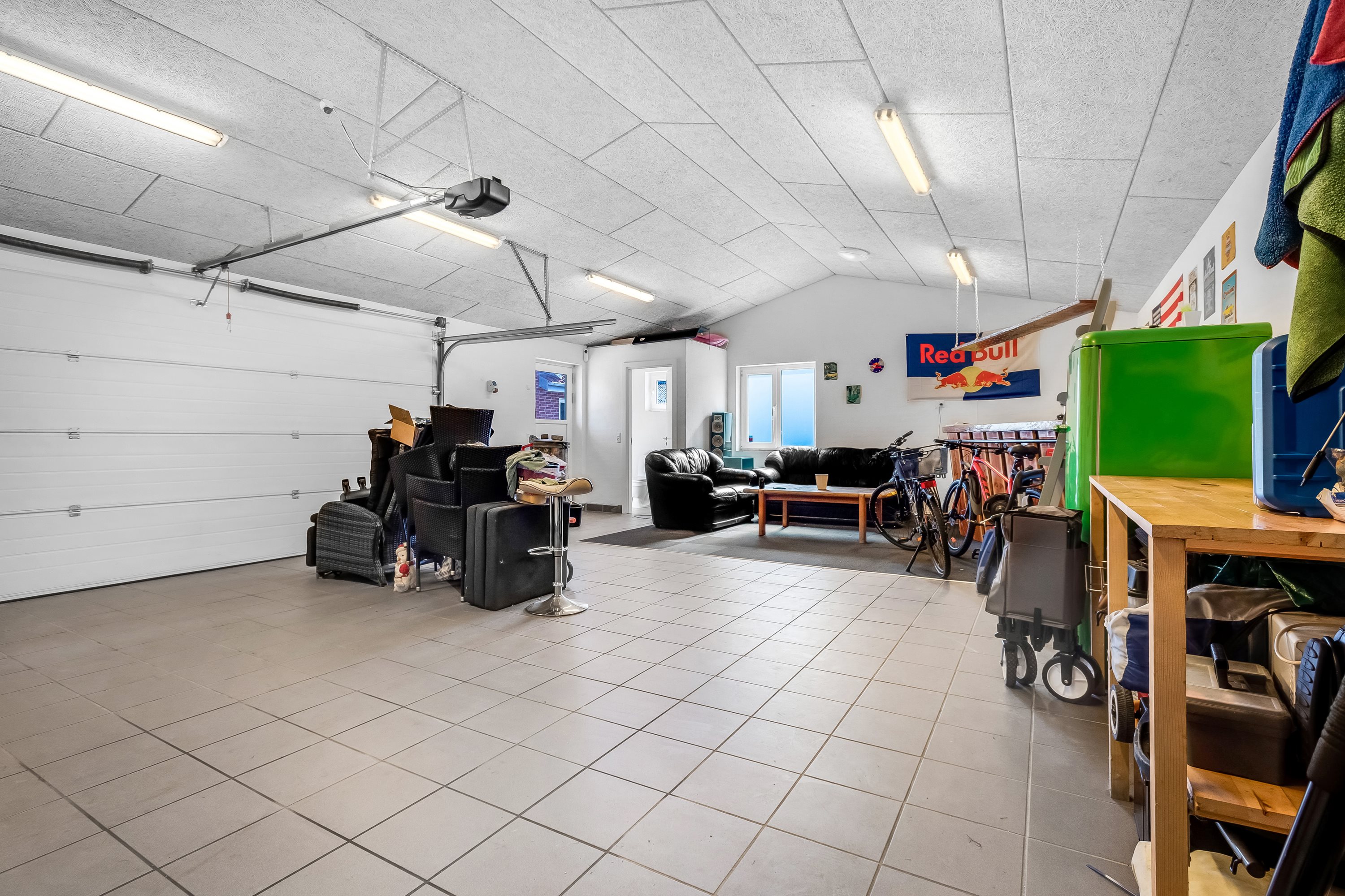 Fremhævet garage billede i fuldskærmstilstand. Billede af Mejrup Skolevej 27, Mejrup, 7500 Holstebro