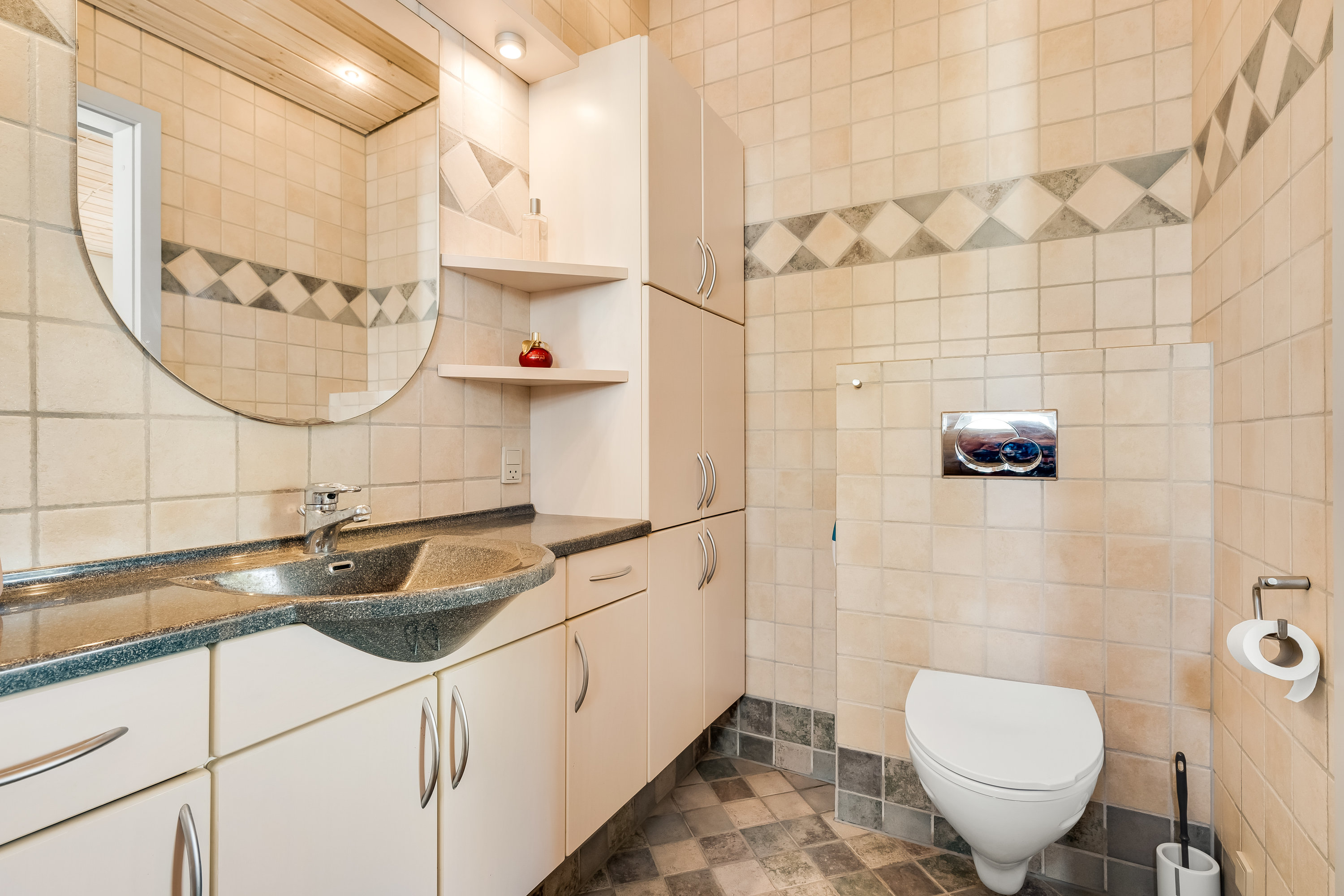 Fremhævet badeværelse billede i fuldskærmstilstand. Billede af Bavnebjerg 10, Nordby, 6720 Fanø